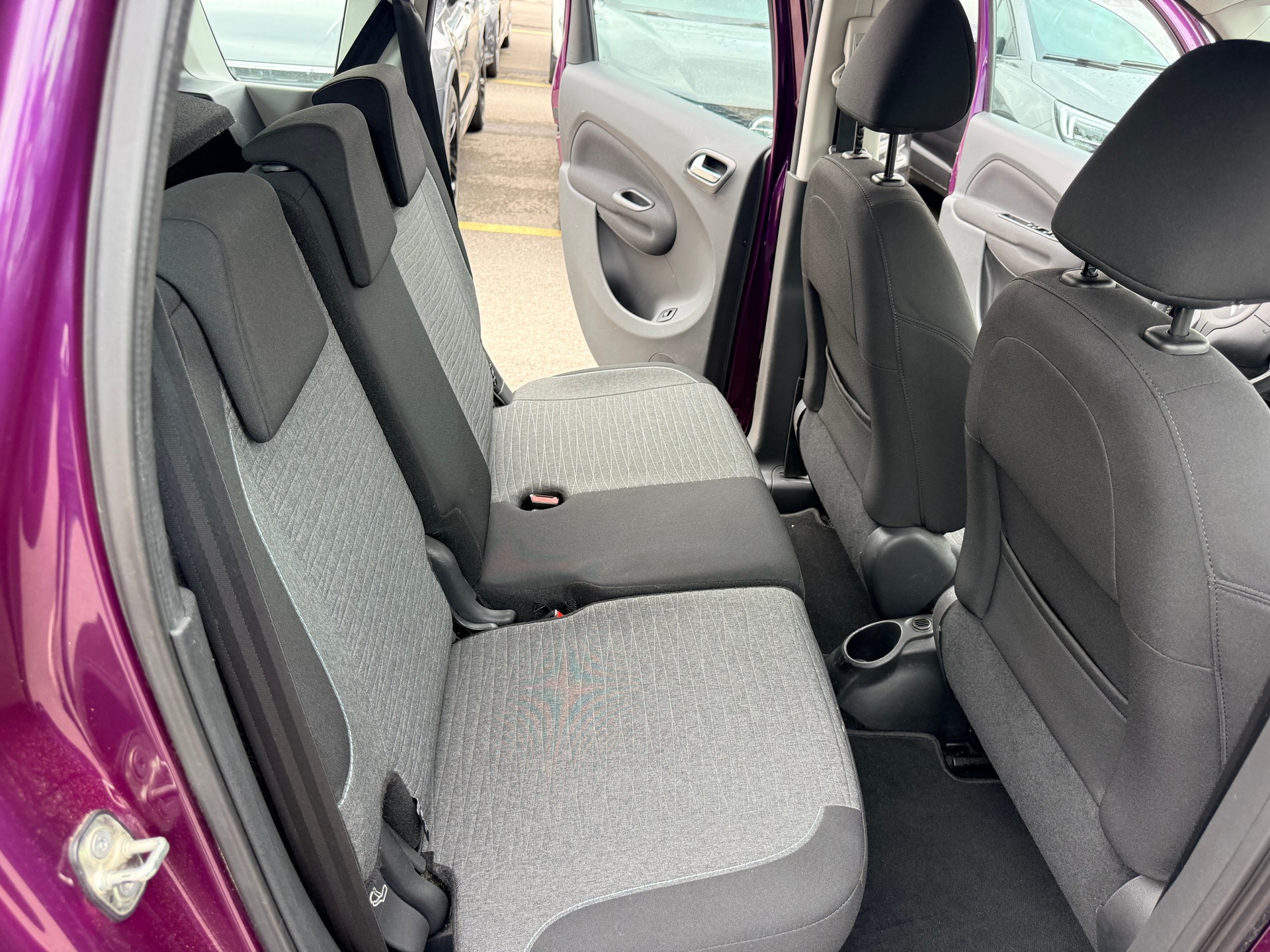CITROEN C3 Picasso 1.2 Pure Tech Feel Edition-image-10
