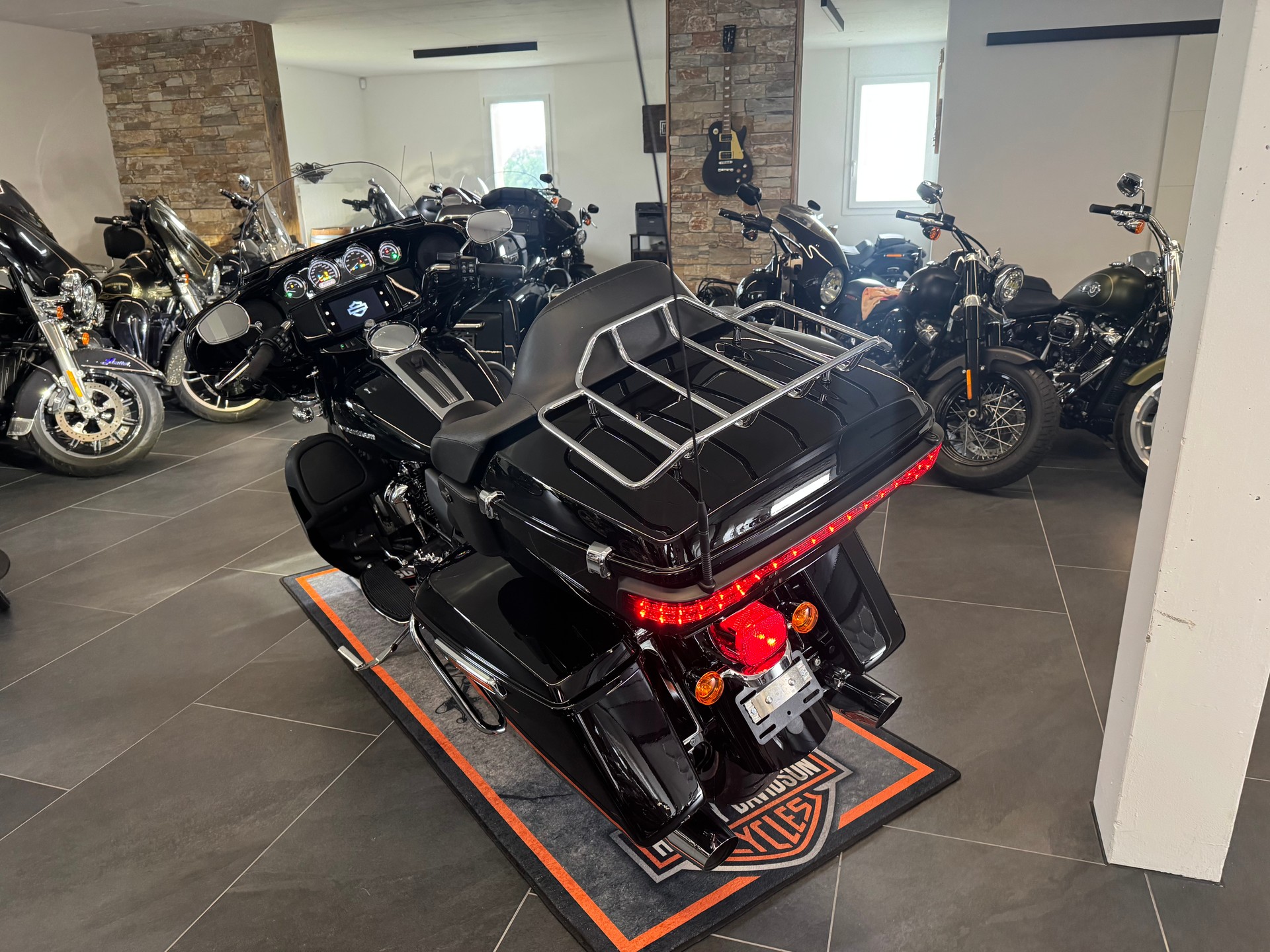 HARLEY-DAVIDSON FLHTK Electra Glide Ultra Limited 114-image-5
