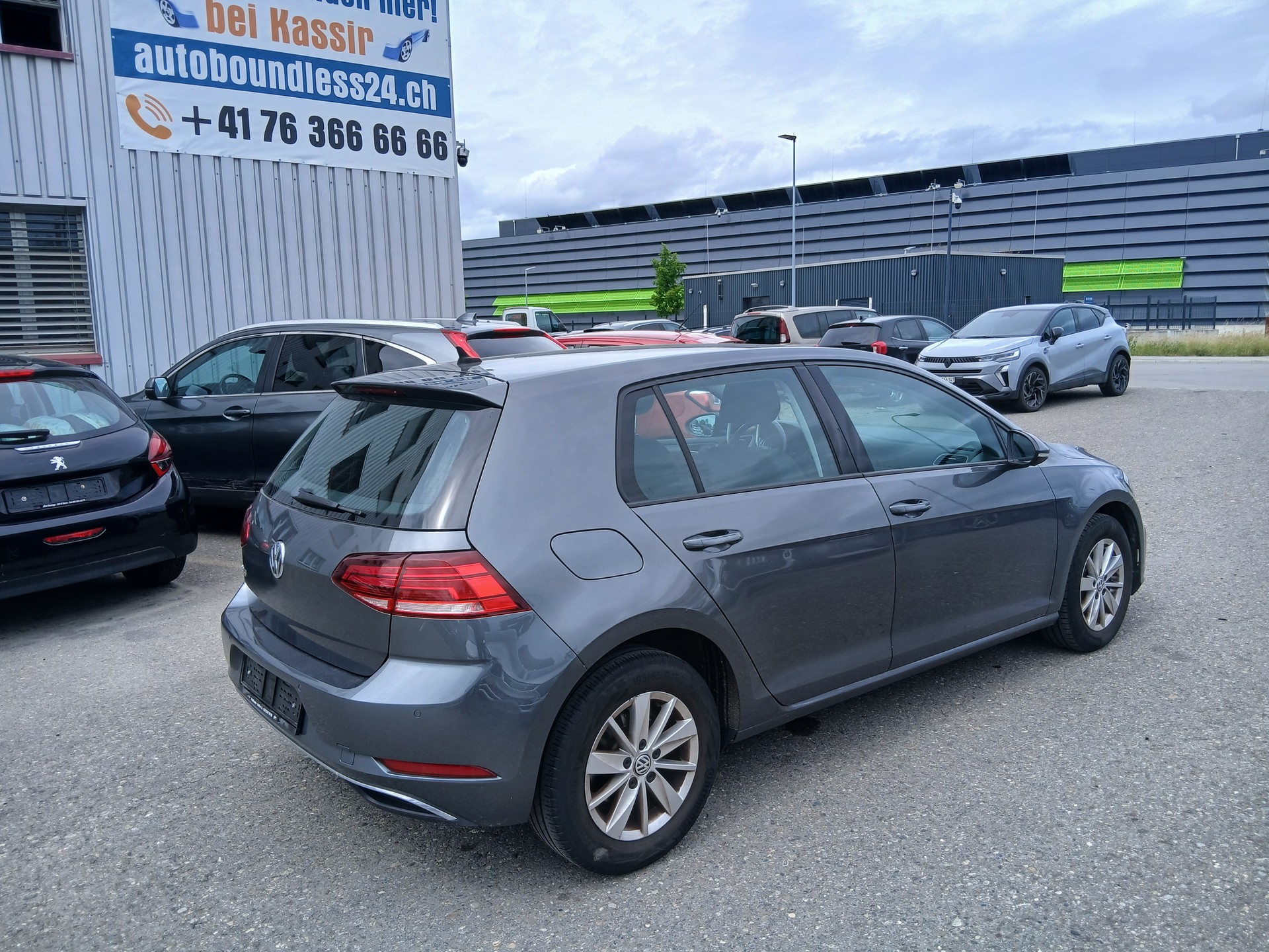 VW Golf 1.0 TSI Comfortline DSG-image-3