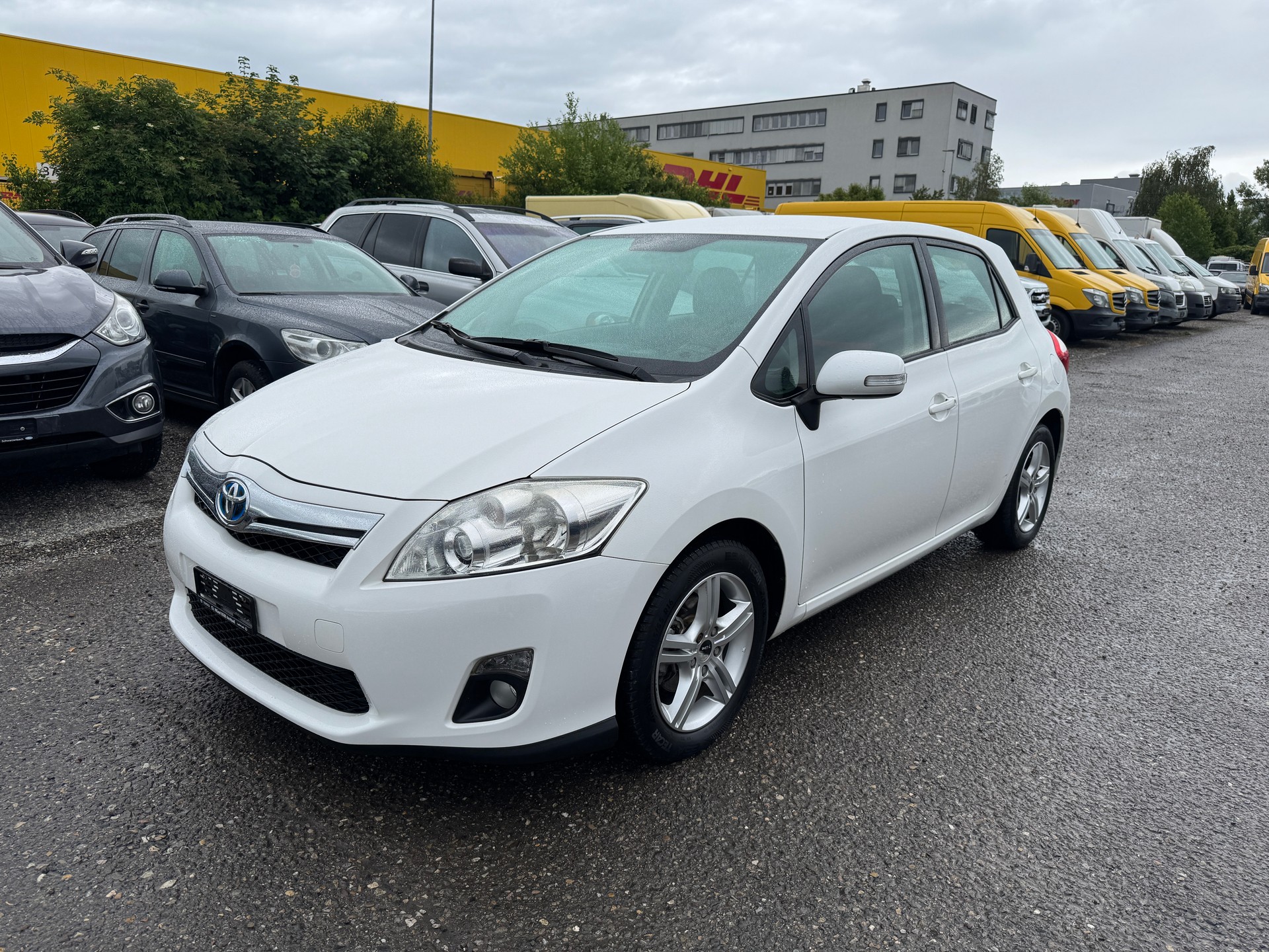 TOYOTA Auris 1.8 16V HSD Linea Luna-image-1