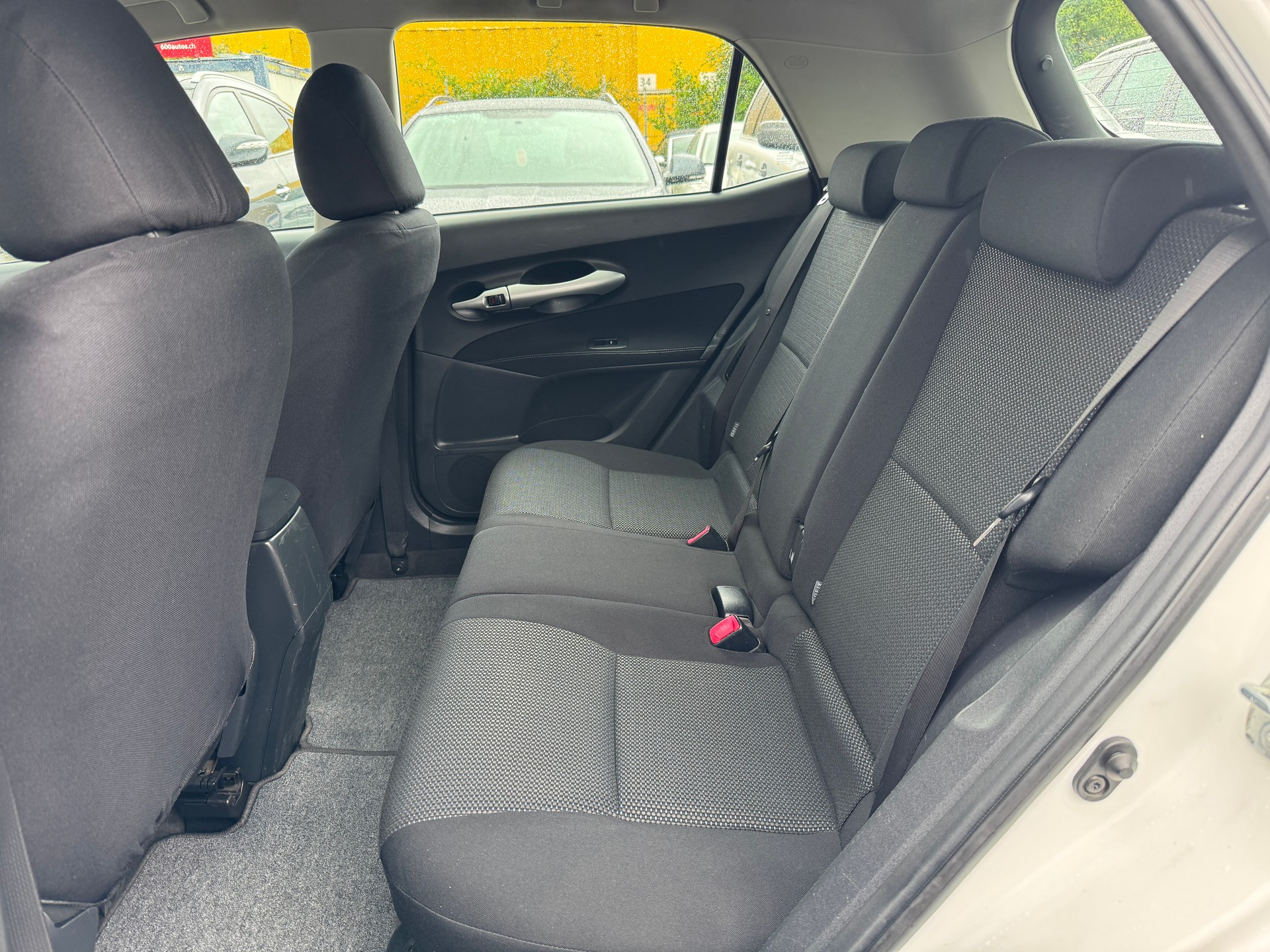 TOYOTA Auris 1.8 16V HSD Linea Luna-image-9