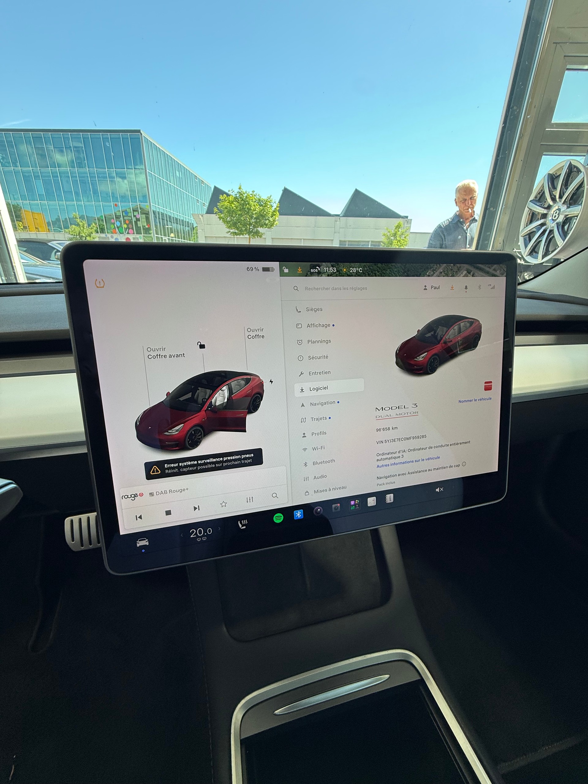 TESLA Model 3 Performance Dual Motor AWD-image-11