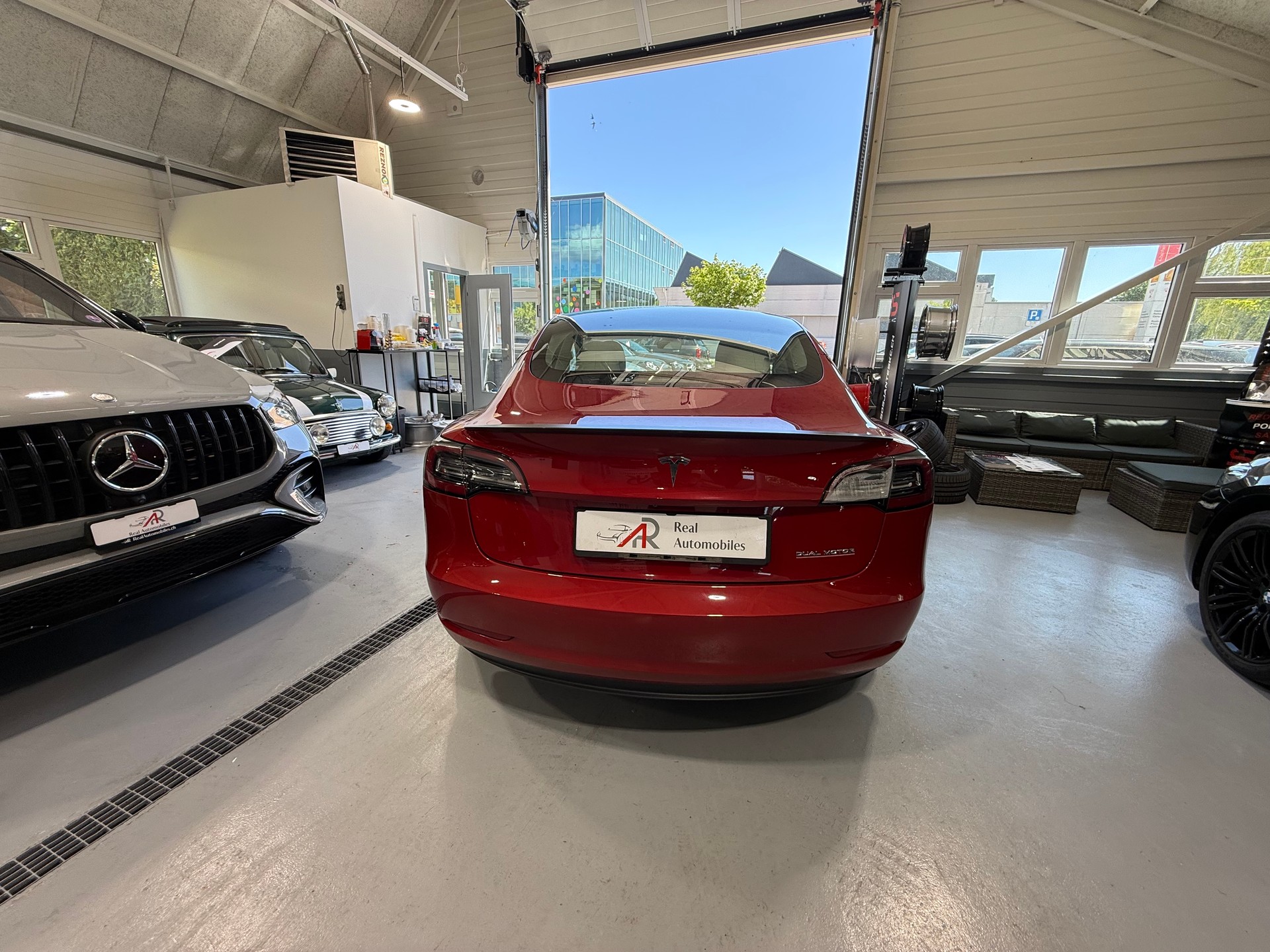 TESLA Model 3 Performance Dual Motor AWD-image-6