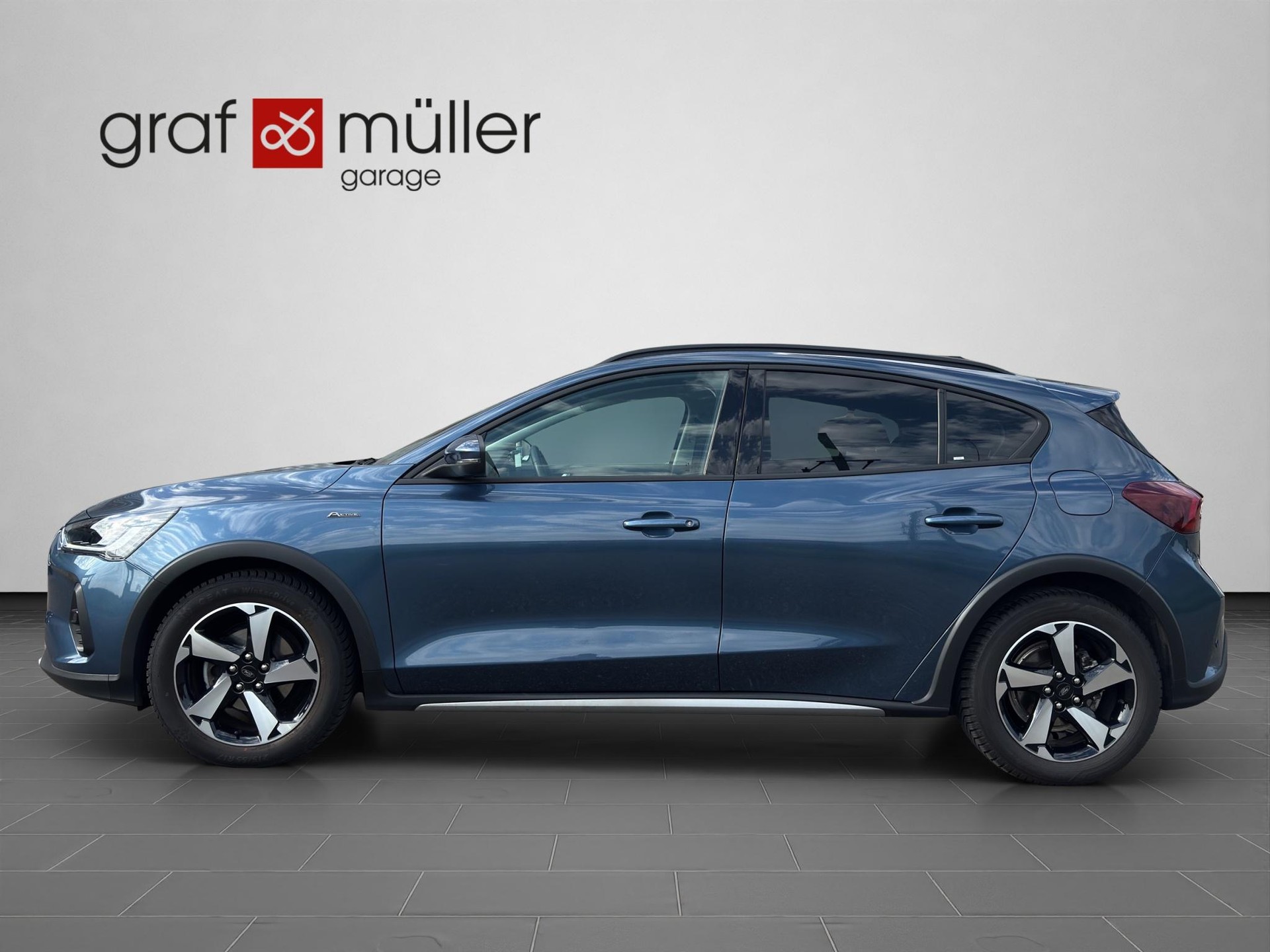 FORD Focus 1.0i EcoB Hybrid 155 Active X-image-1