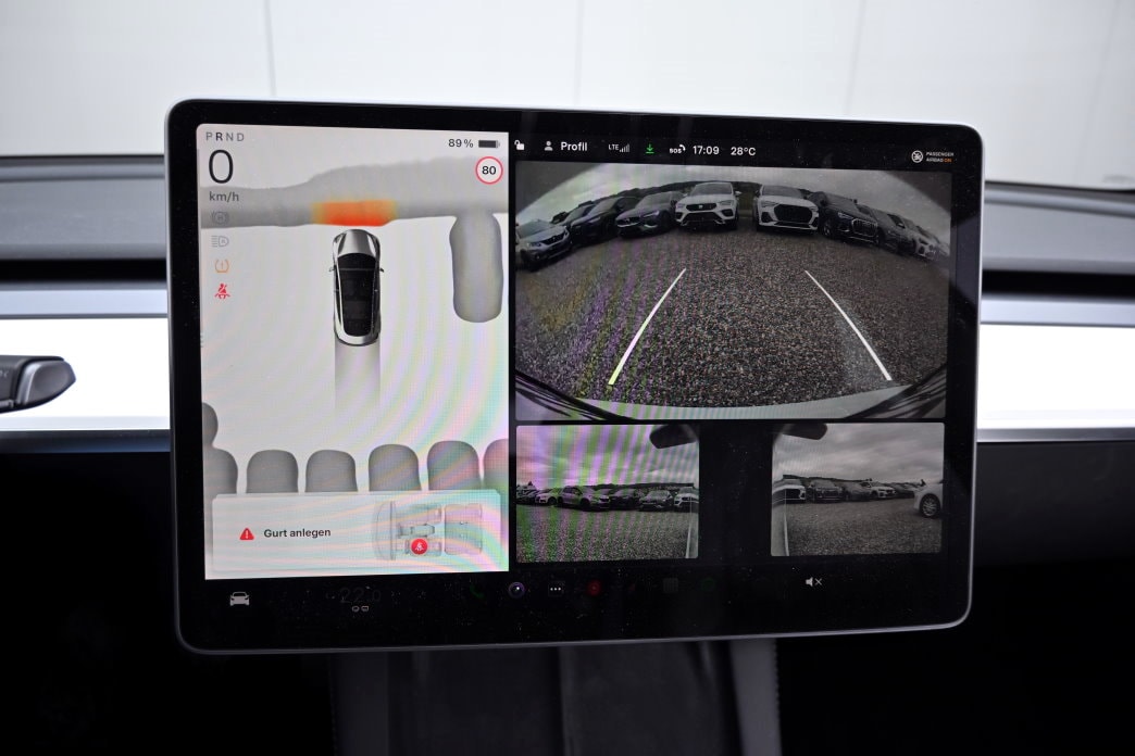 TESLA Model 3 Long Range Dual Motor AWD-image-12