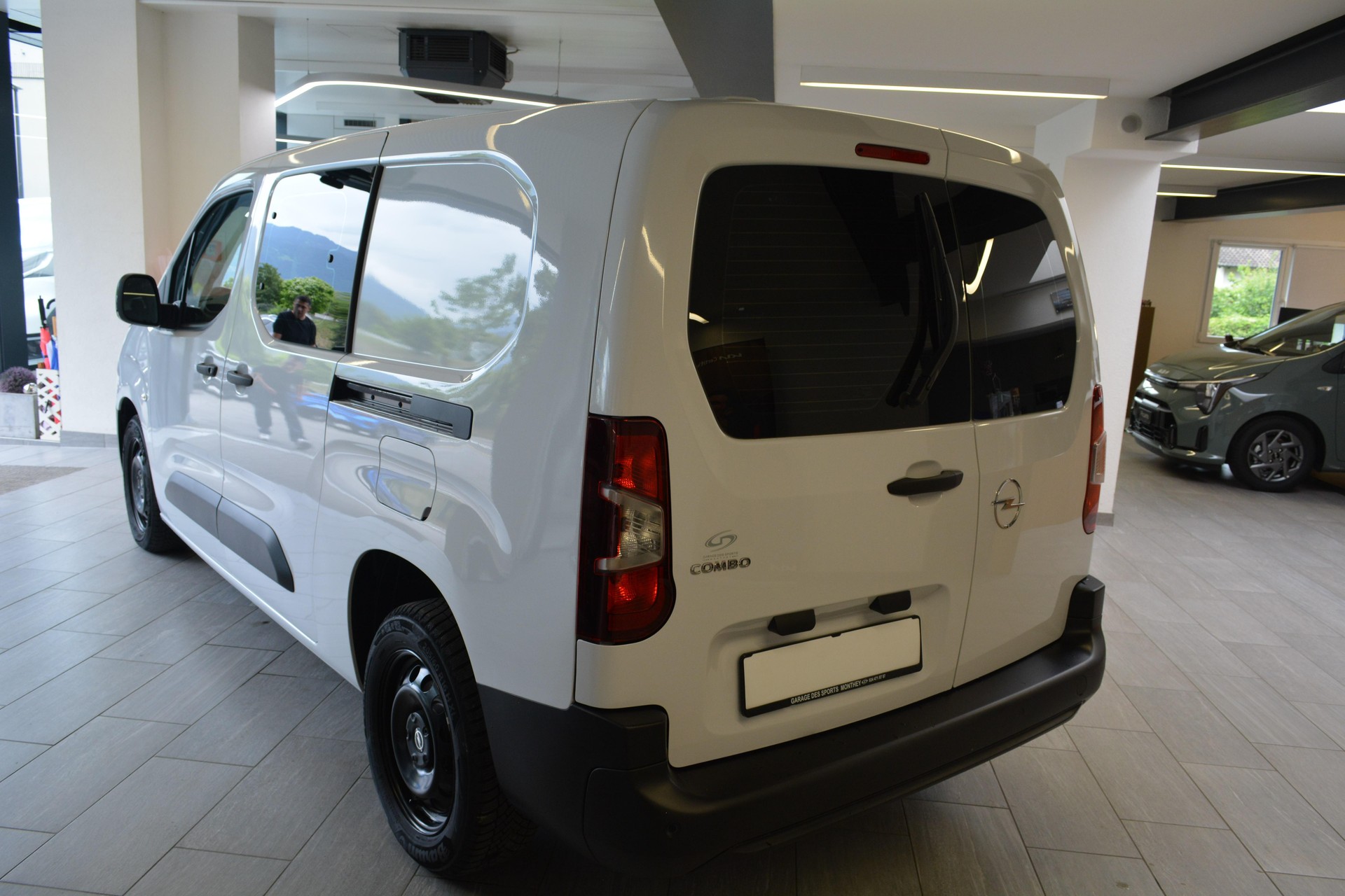 OPEL Combo Cargo Crew 2.4 t XL 1.5 D S/S-image-4