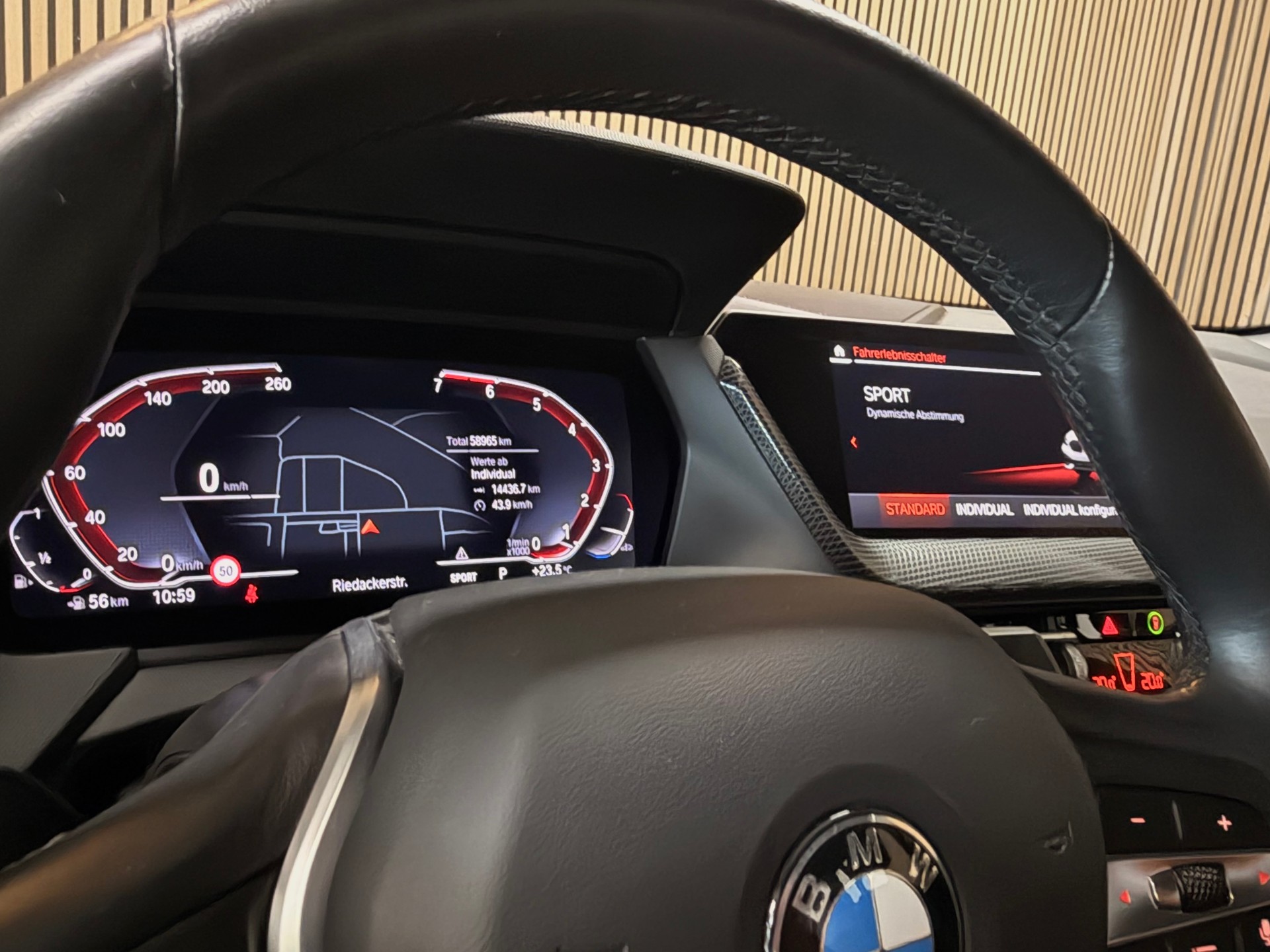 BMW 118i Sport Line Steptronic | Frisch ab MFK | Ab Service | Garantie-image-30