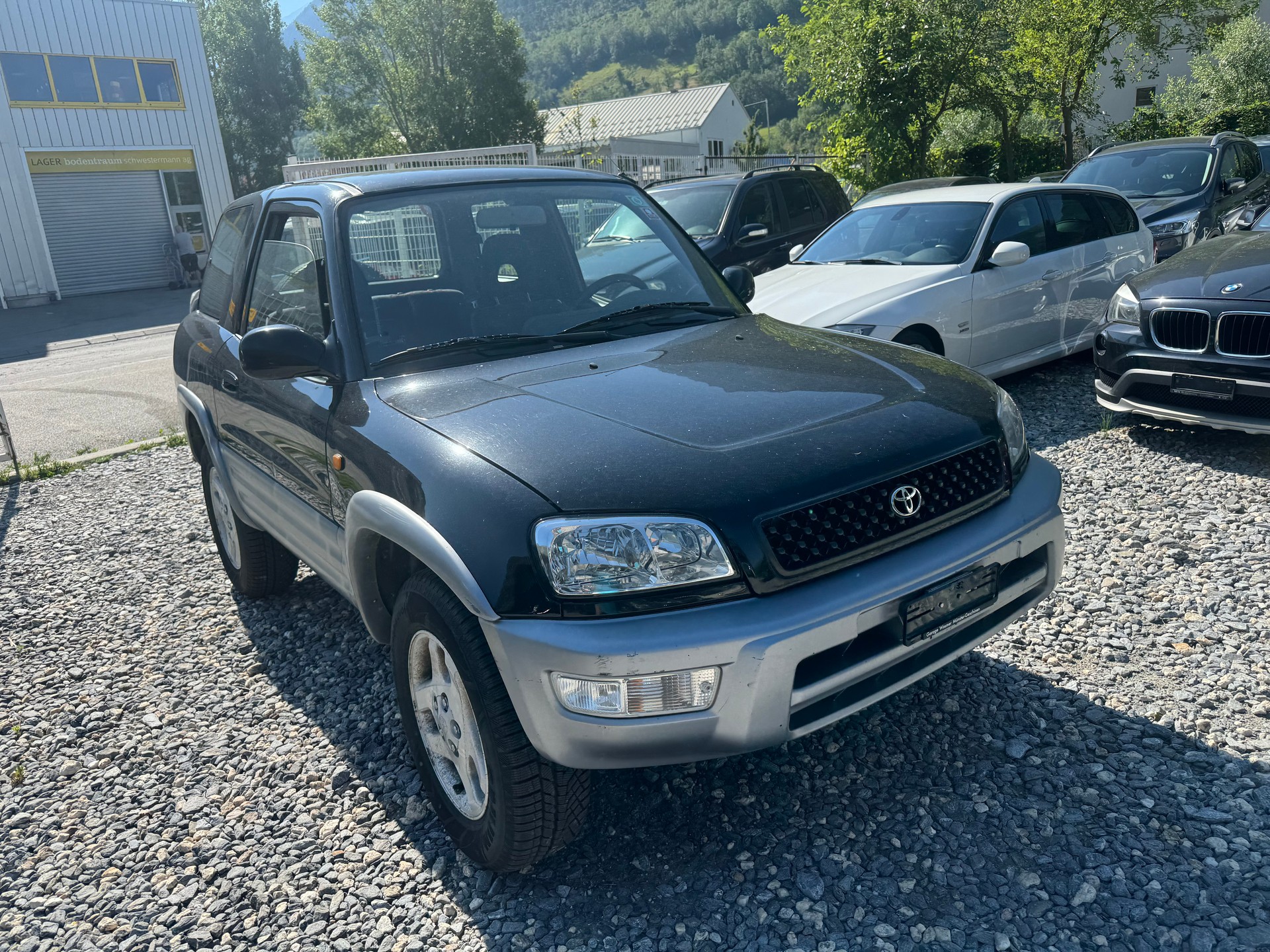 TOYOTA RAV-4 GX-image-1