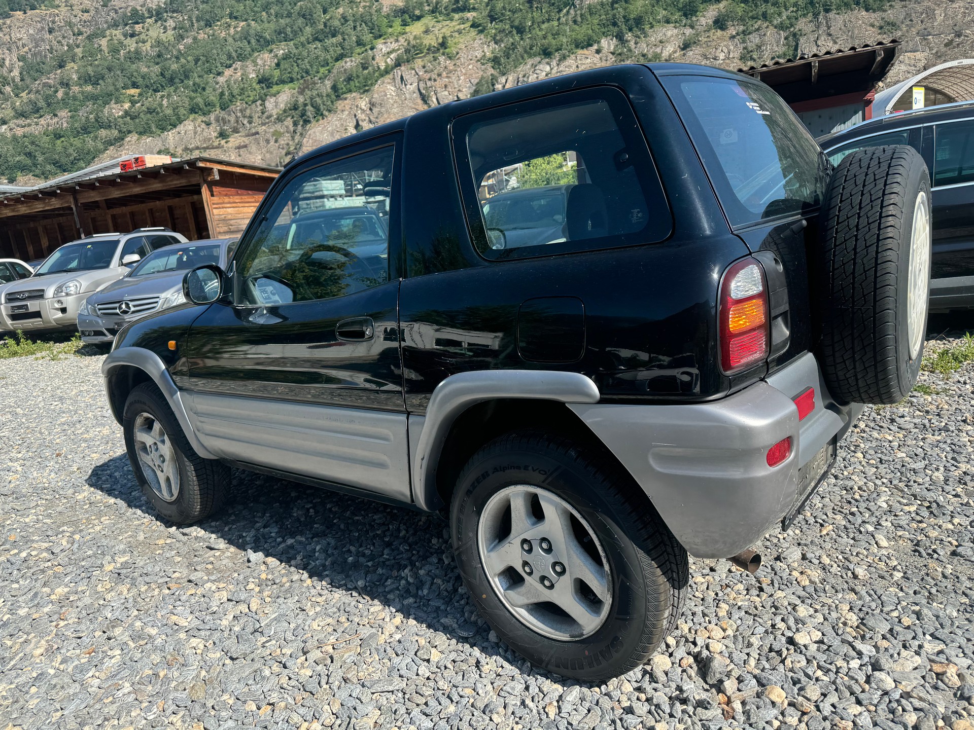 TOYOTA RAV-4 GX-image-10
