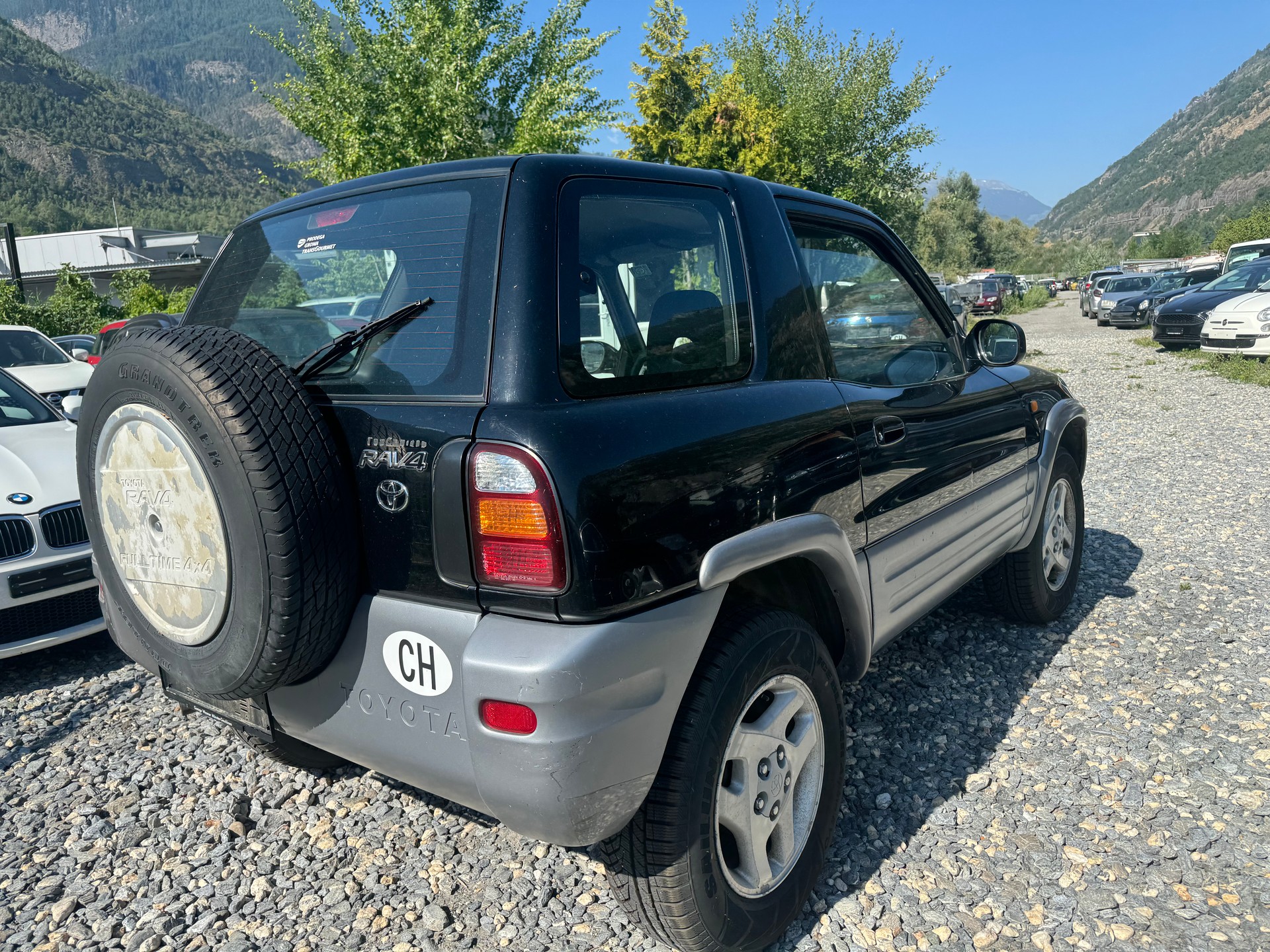 TOYOTA RAV-4 GX-image-13