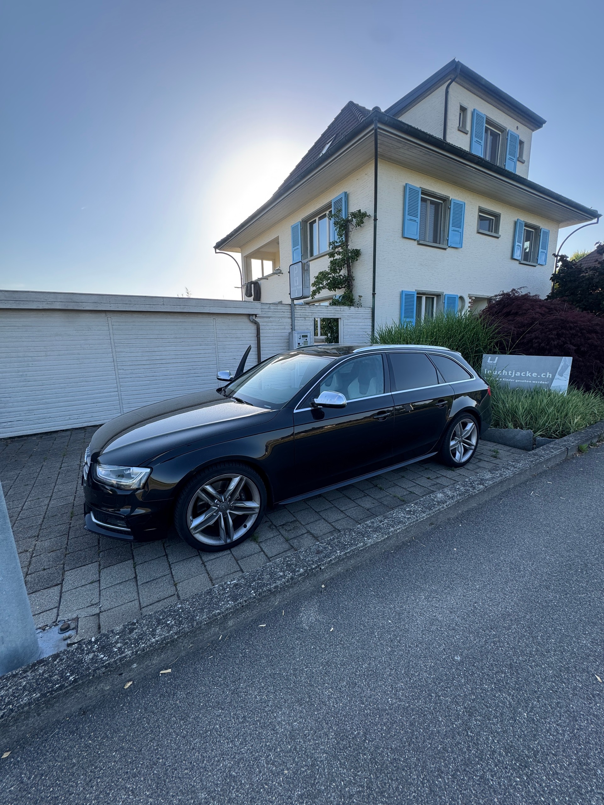 AUDI 3.0 V6 TFSI quattro S-Tronic-image-1