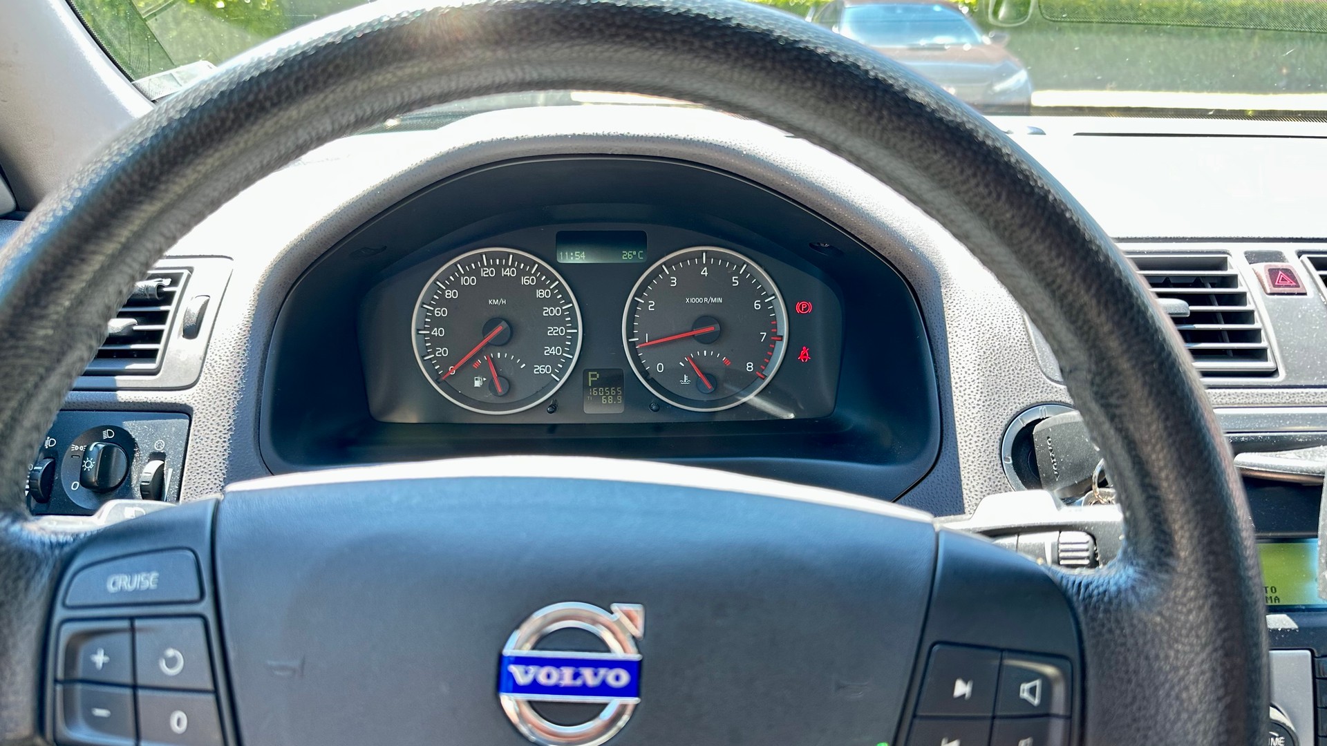 VOLVO 2.4 20V Momentum-image-3