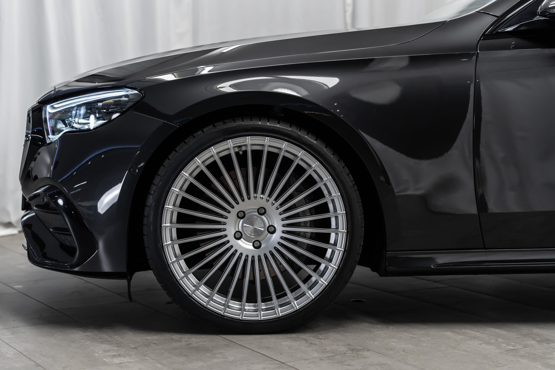 MERCEDES-BENZ E 450 d 4Matic 9G-Tronic AMG Line *Hyper-Screen*Iconic-Glow*Panorama*-image-5
