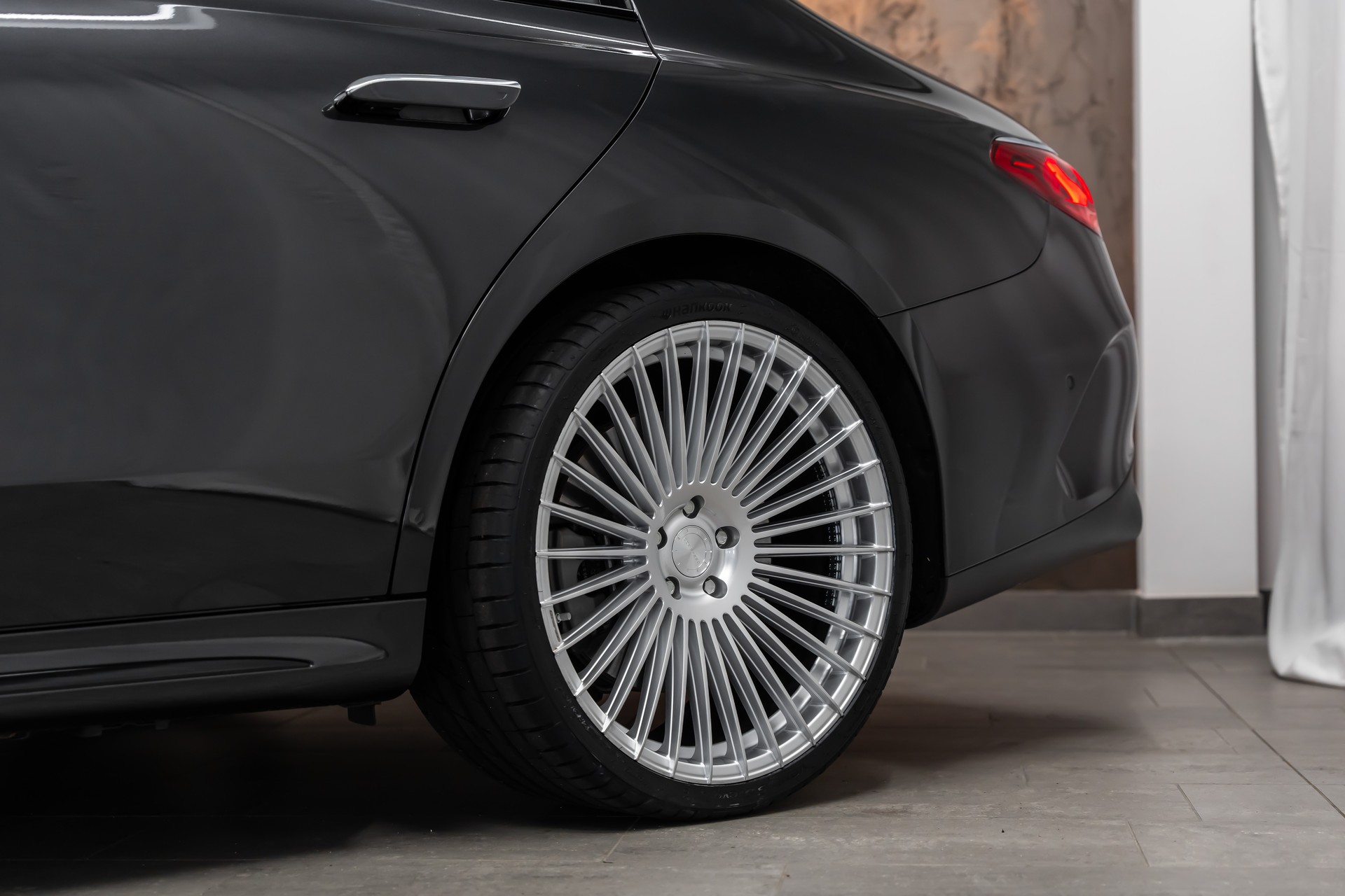 MERCEDES-BENZ E 450 d 4Matic 9G-Tronic AMG Line *Hyper-Screen*Iconic-Glow*Panorama*-showroom-element-3