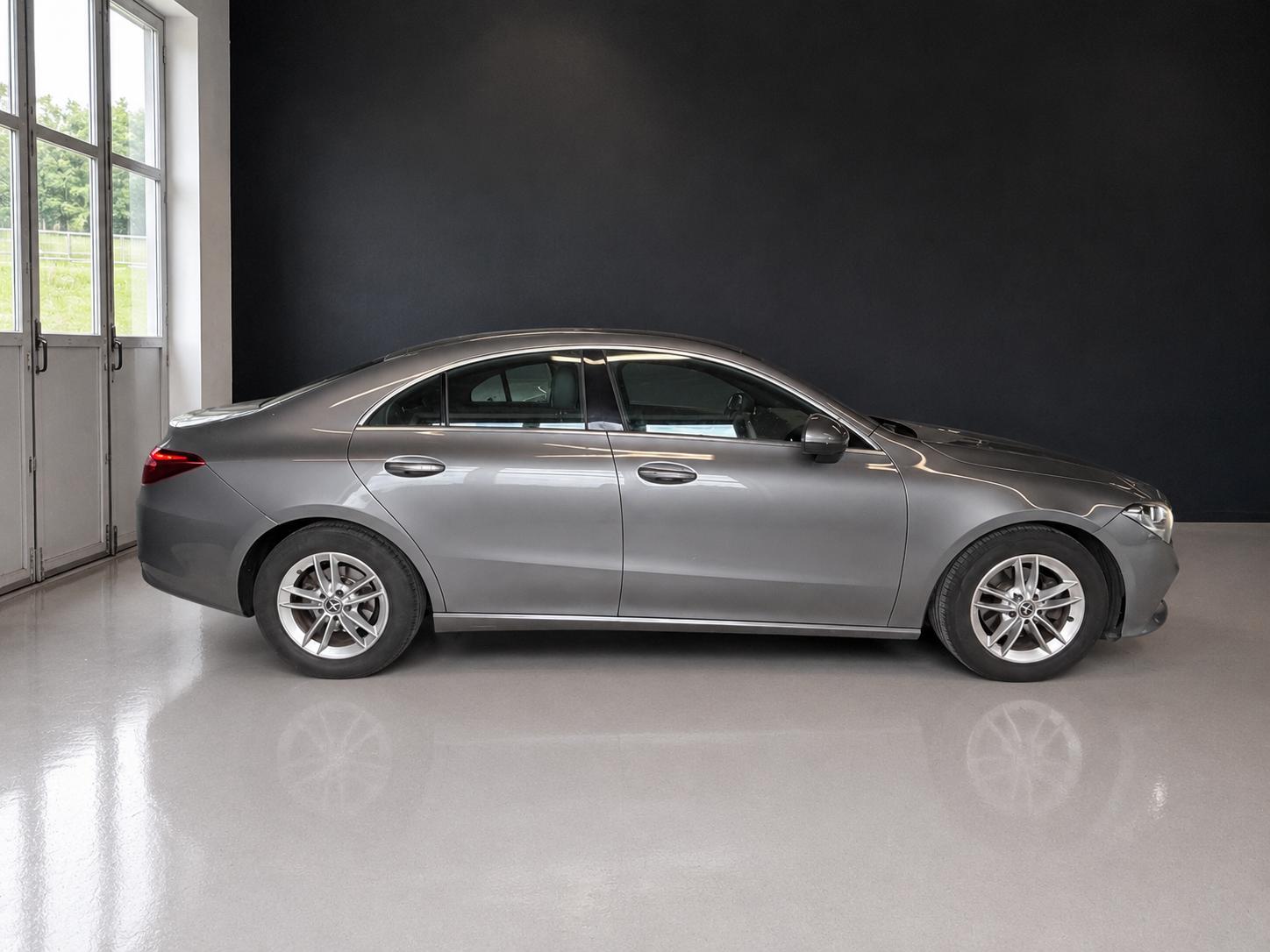 MERCEDES-BENZ CLA 180 d Progressive 7G-DCT-image-6
