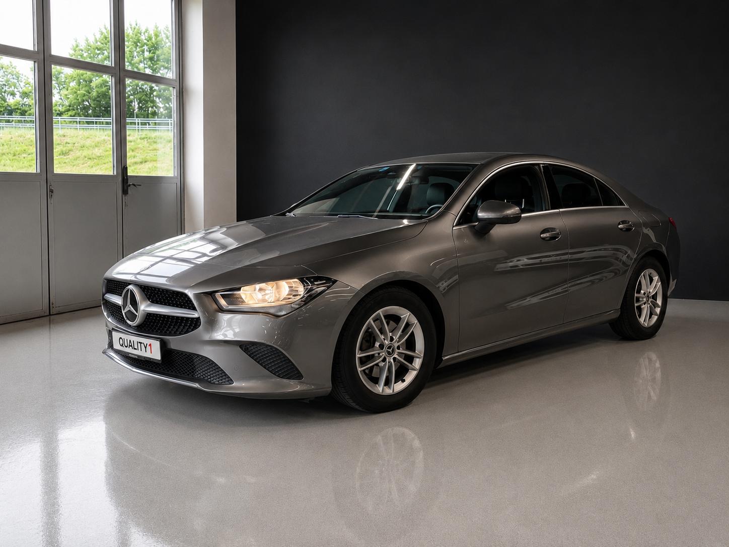 MERCEDES-BENZ CLA 180 d Progressive 7G-DCT-image-4