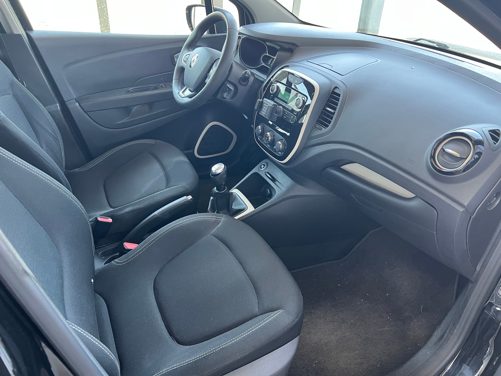 RENAULT Captur 0.9 12V Business Line-image-10