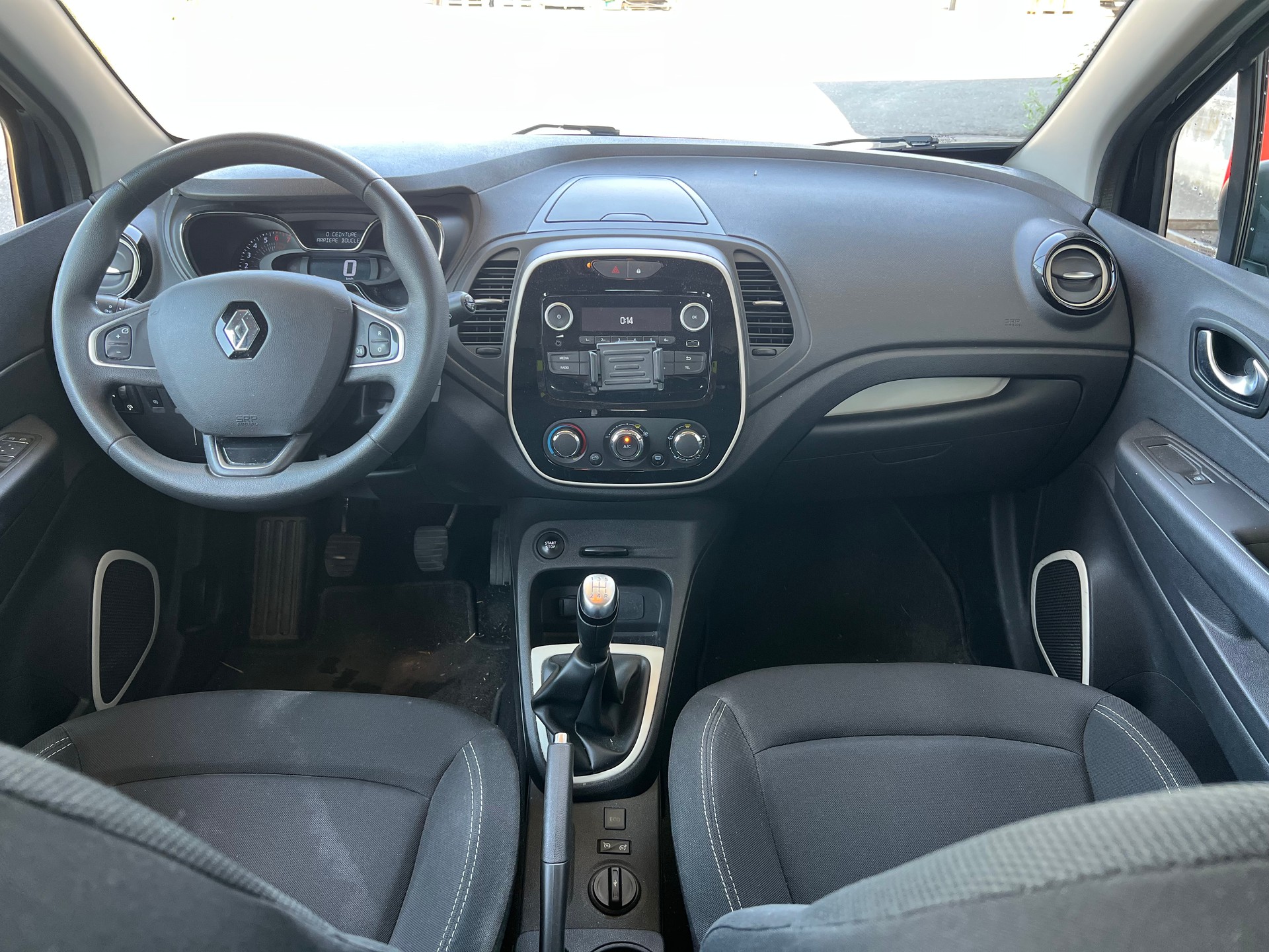 RENAULT Captur 0.9 12V Business Line-image-9