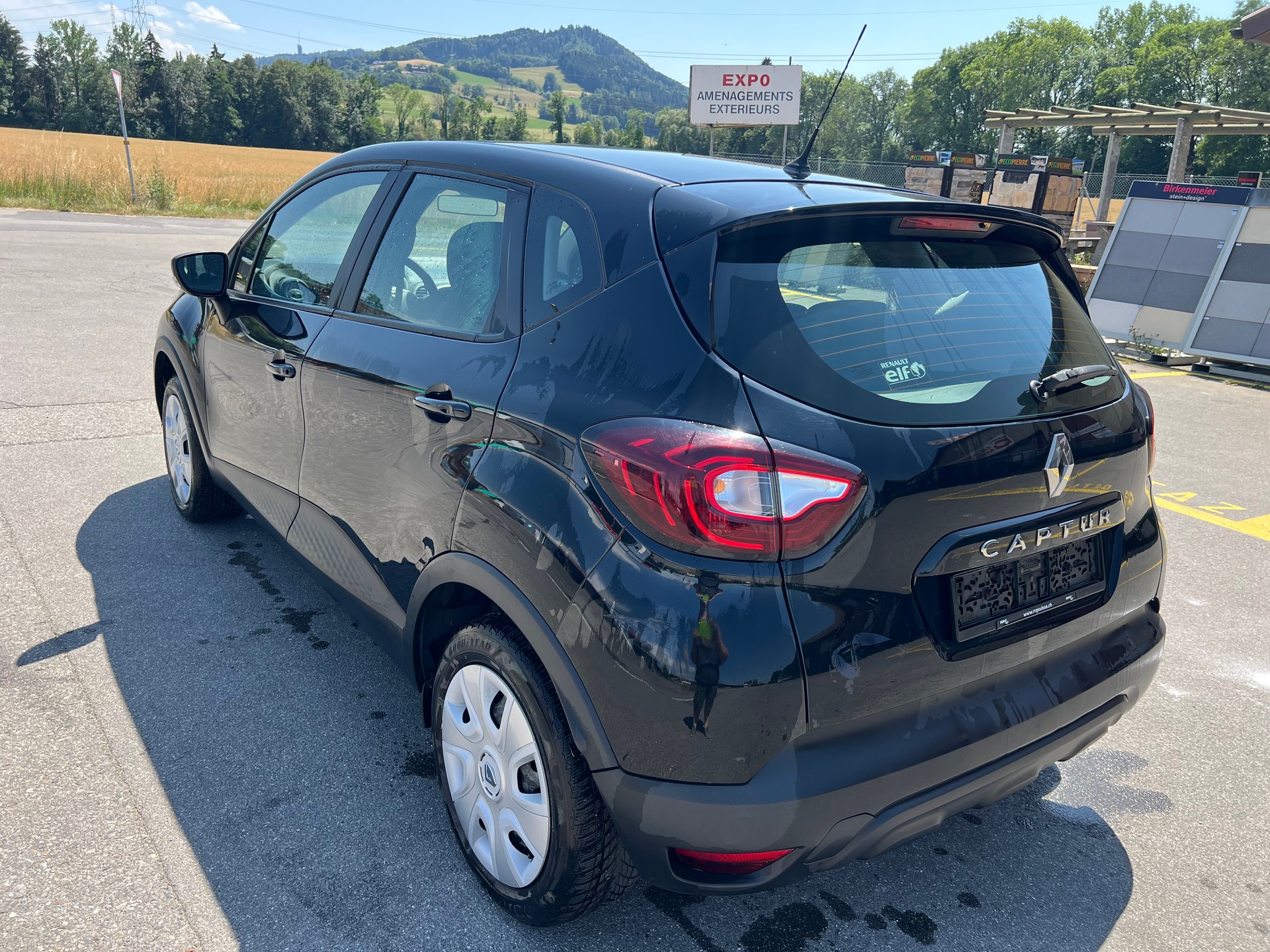 RENAULT Captur 0.9 12V Business Line-image-1
