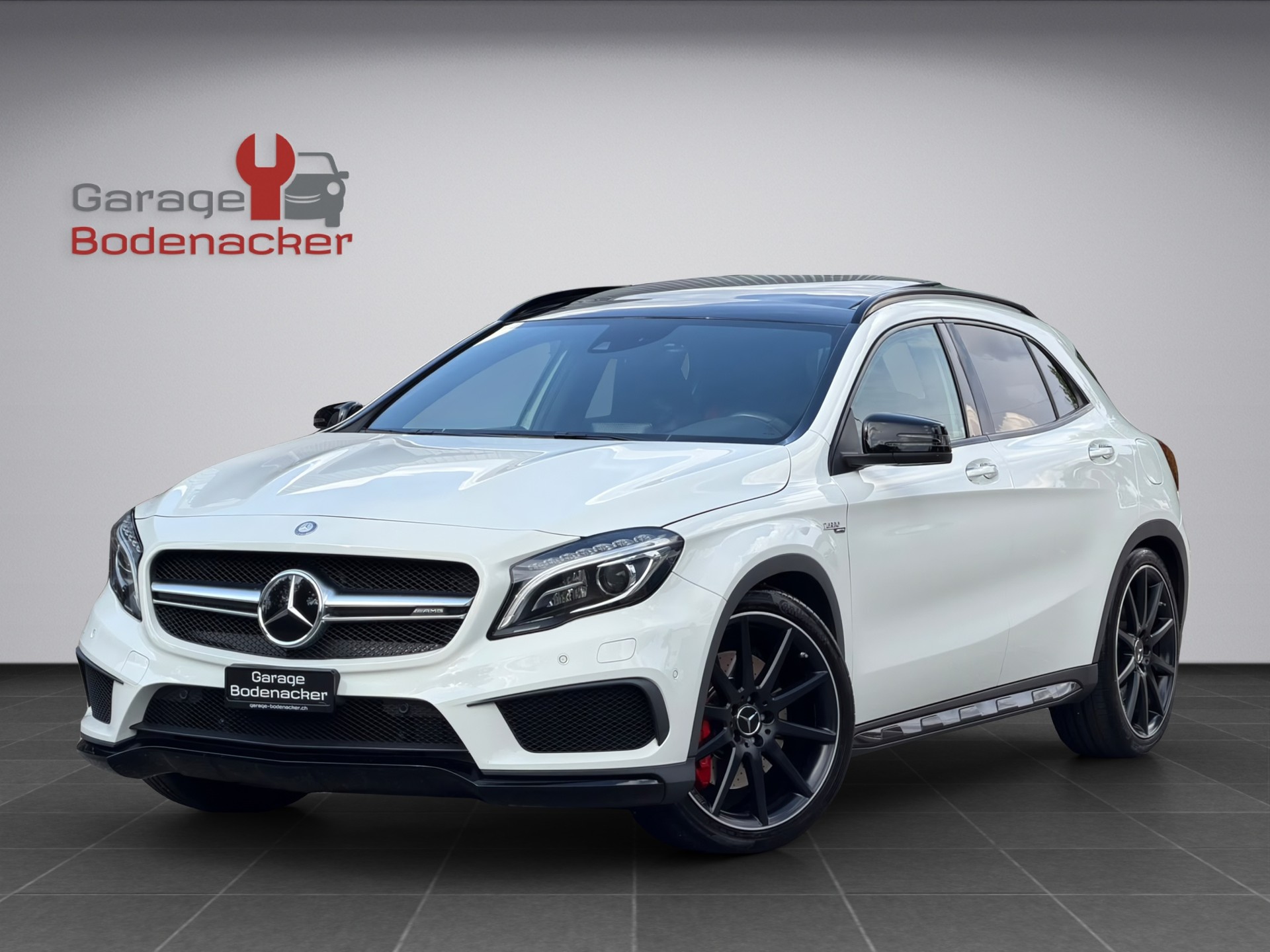 MERCEDES-BENZ GLA 45 AMG 4Matic 7G-DCT-image-0