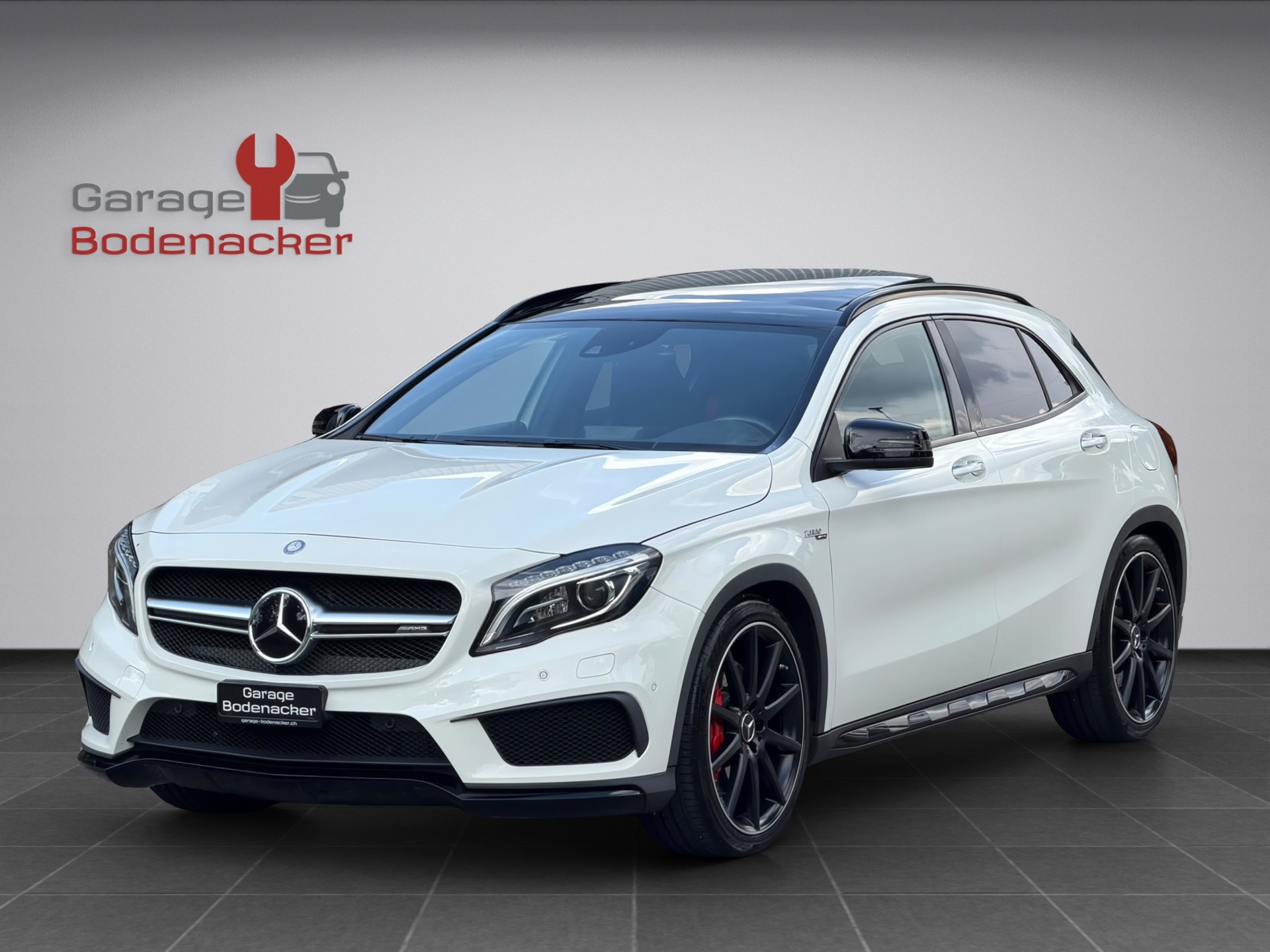 MERCEDES-BENZ GLA 45 AMG 4Matic 7G-DCT-image-1