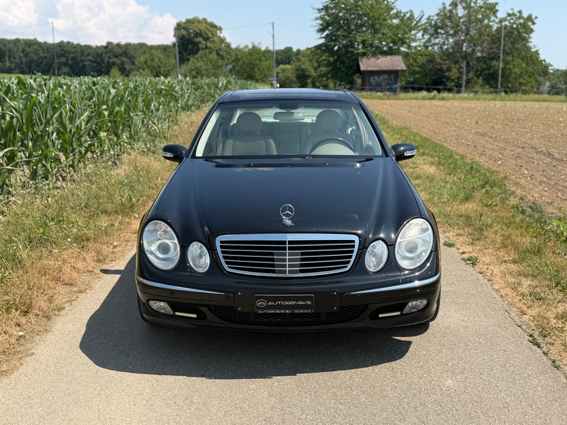 MERCEDES-BENZ E 500 Avantgarde Automatic-image-0