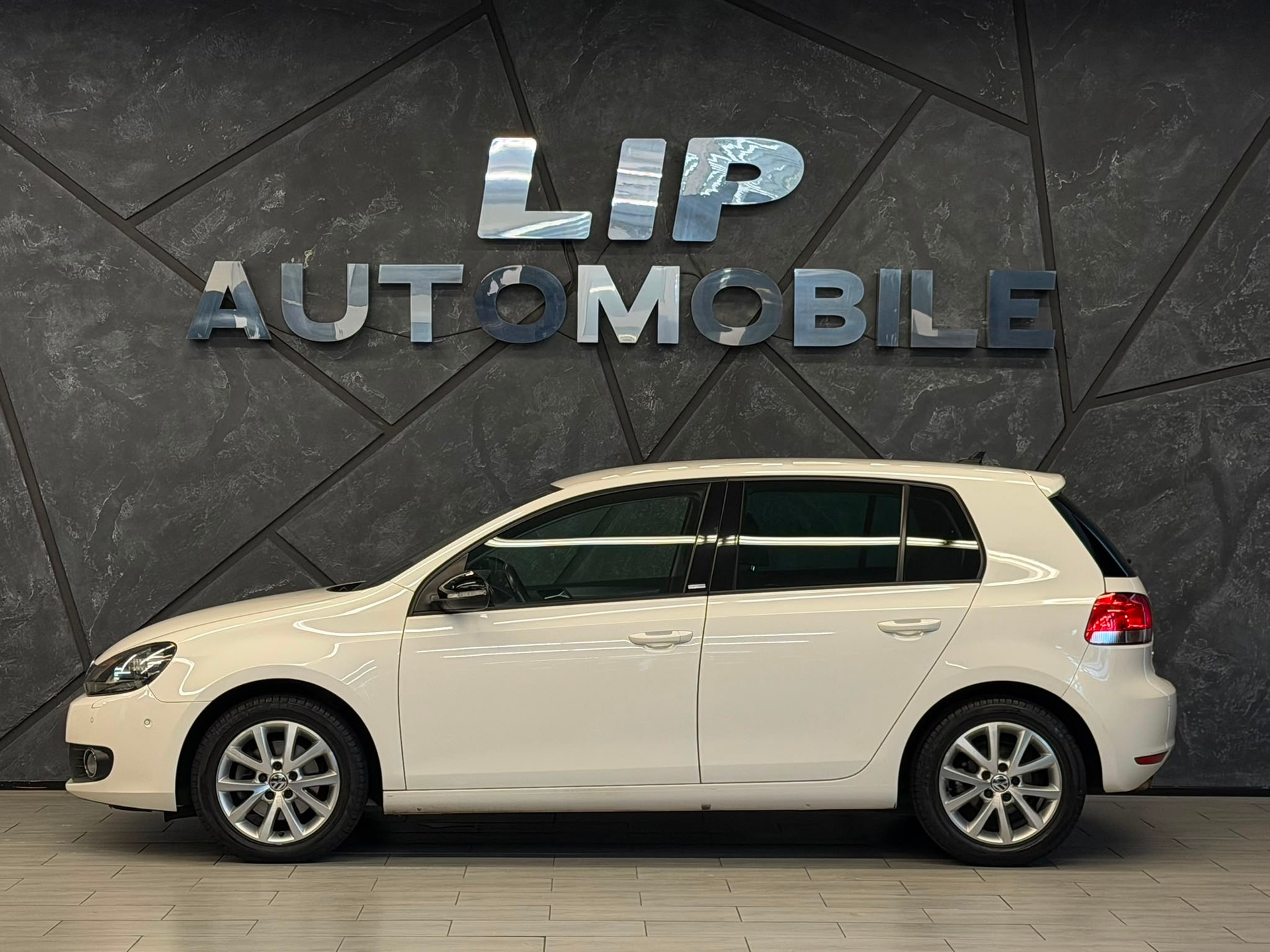 VW Golf 1.4 TSI Style-image-4