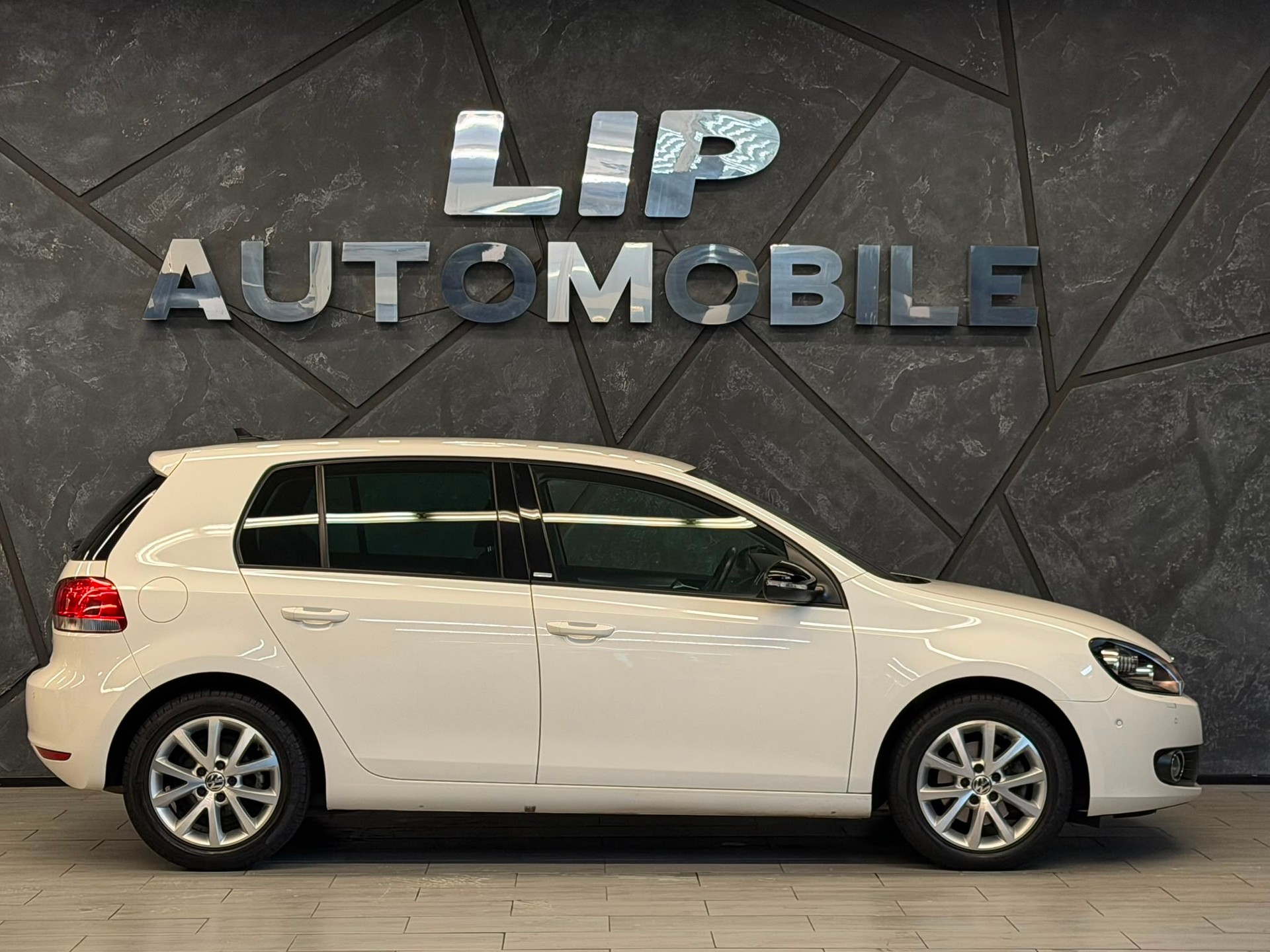 VW Golf 1.4 TSI Style-image-3