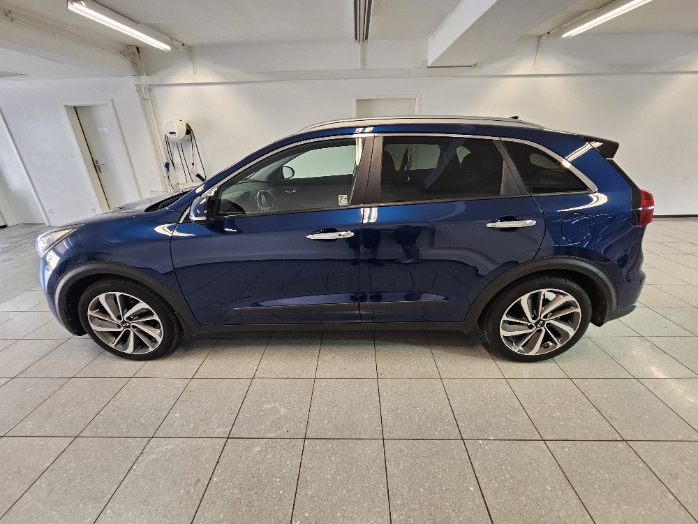 KIA Niro 1.6GDi Hybrid Style DCT-image-7