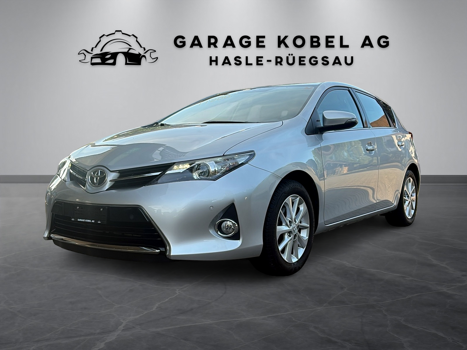 TOYOTA Auris 1.6 Luna Multidrive-image-0