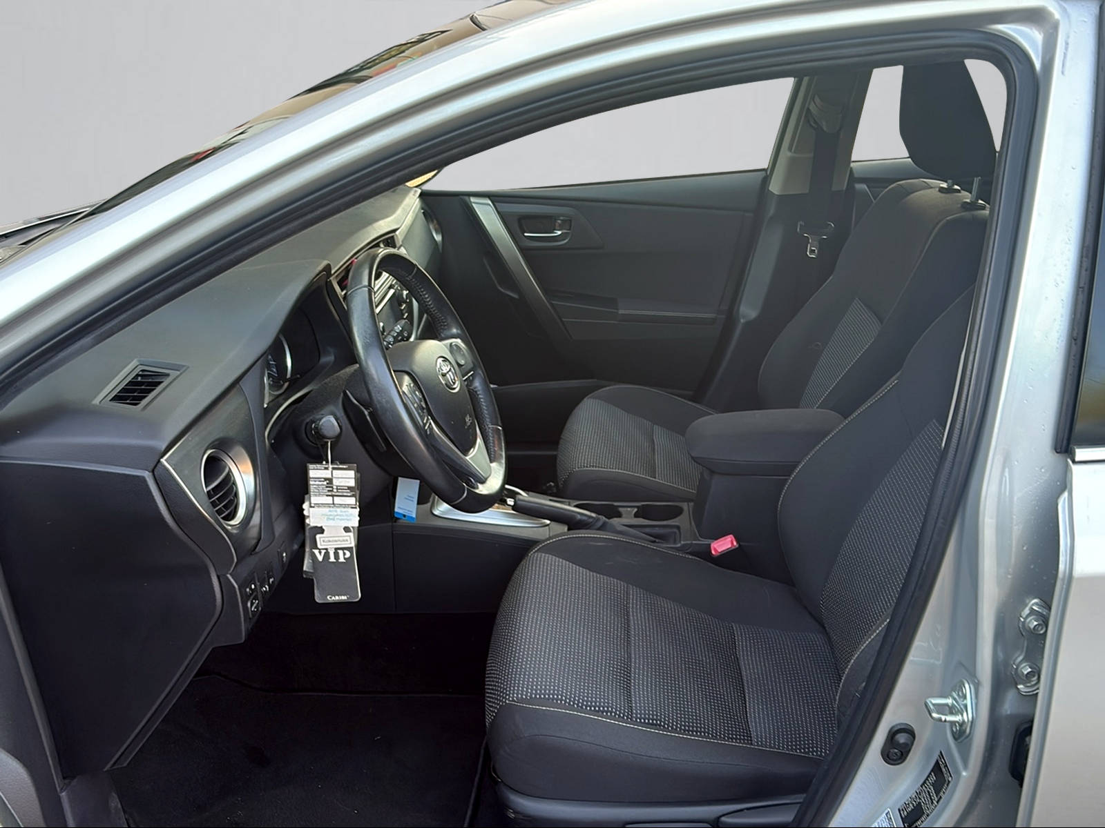 TOYOTA Auris 1.6 Luna Multidrive-image-4