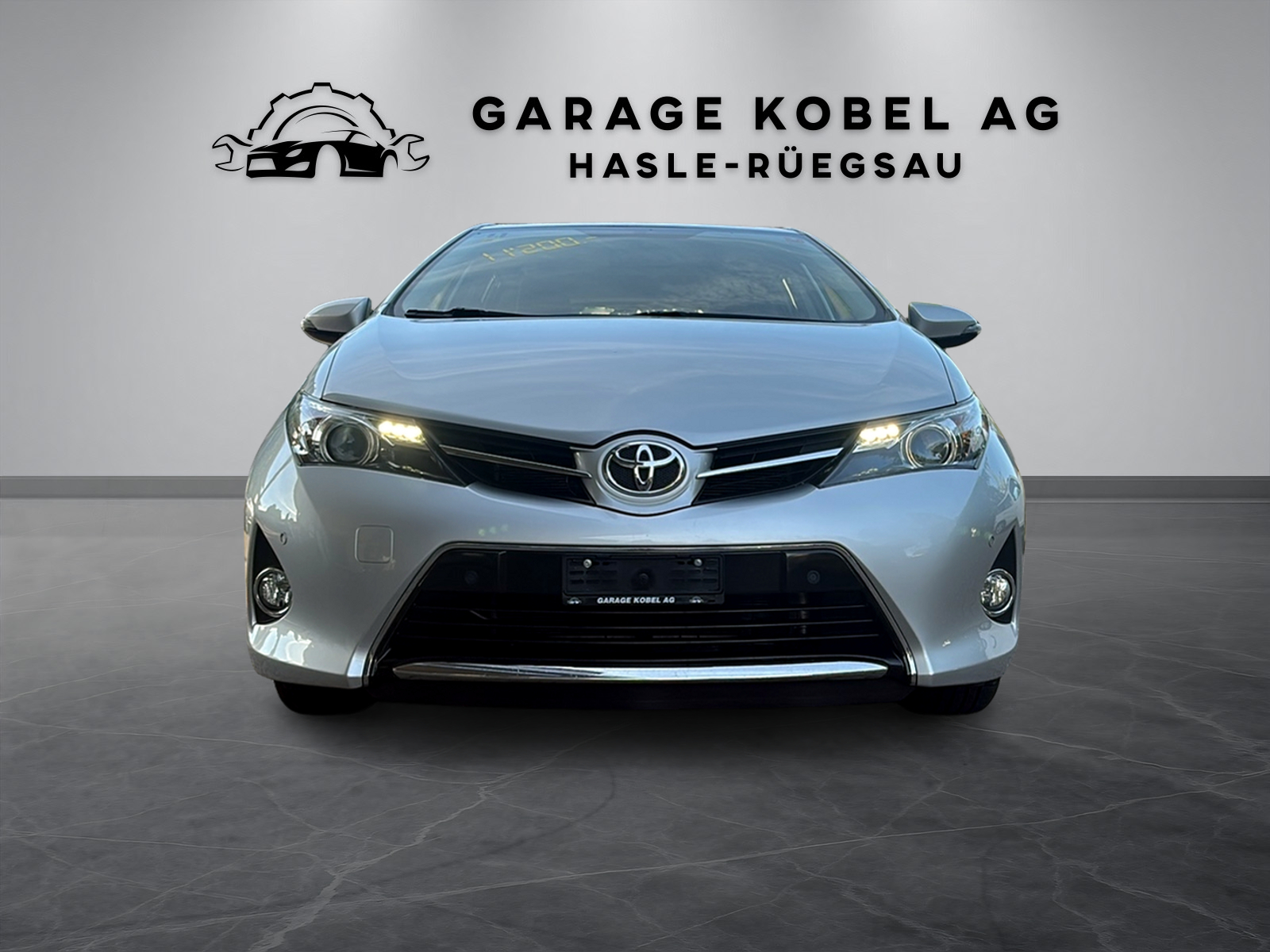 TOYOTA Auris 1.6 Luna Multidrive-image-1