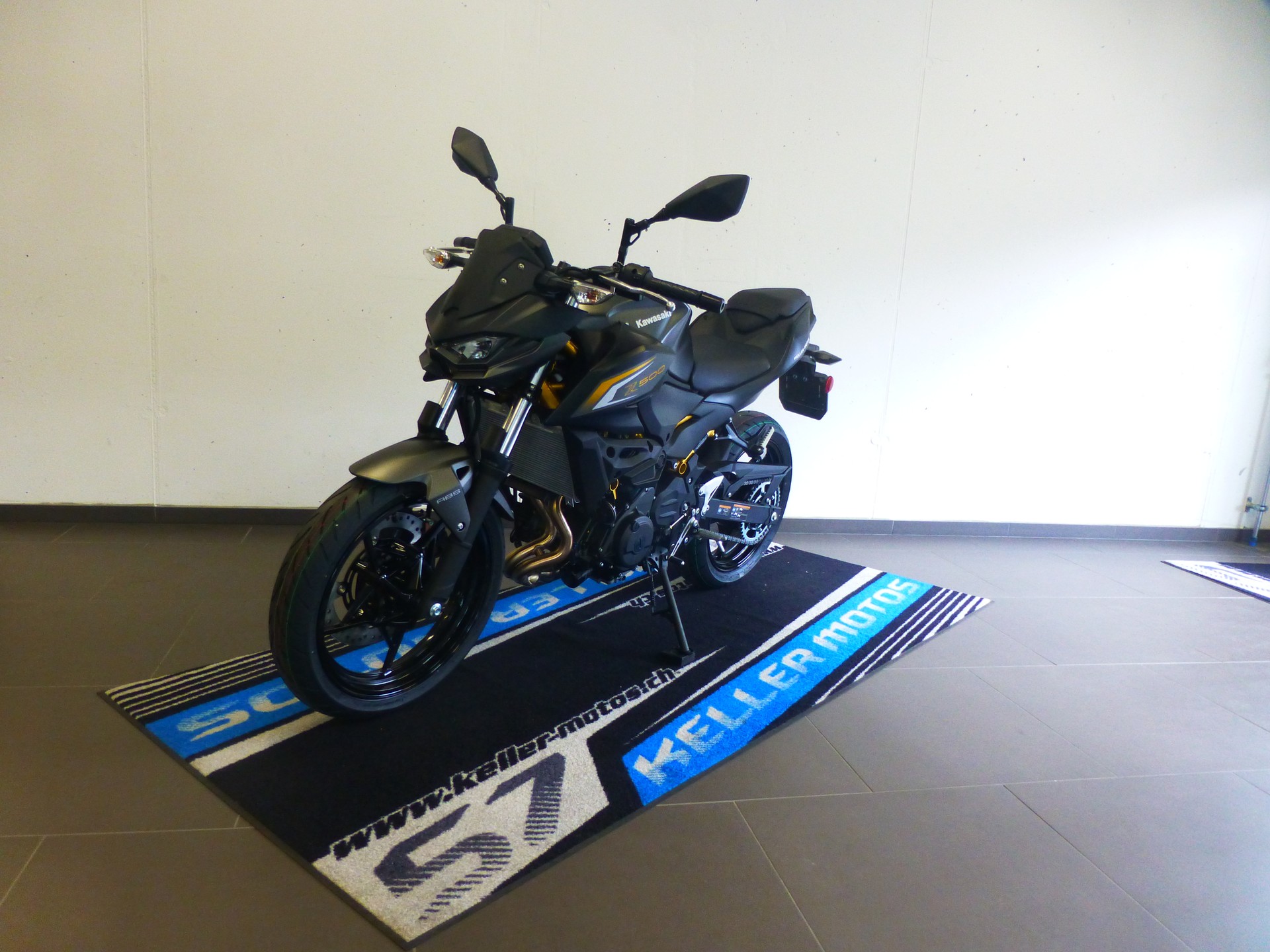 KAWASAKI Z 500-image-12