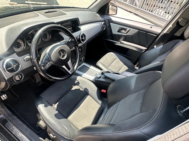 MERCEDES-BENZ GLK 220 BlueTEC 4Matic 7G-Tronic-image-4