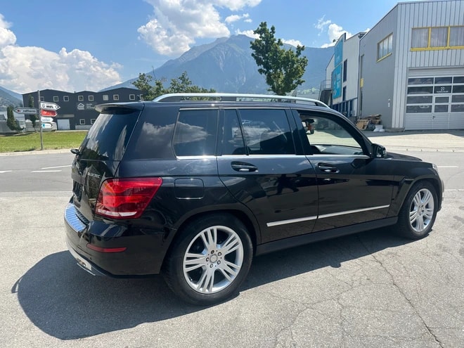 MERCEDES-BENZ GLK 220 BlueTEC 4Matic 7G-Tronic-image-9