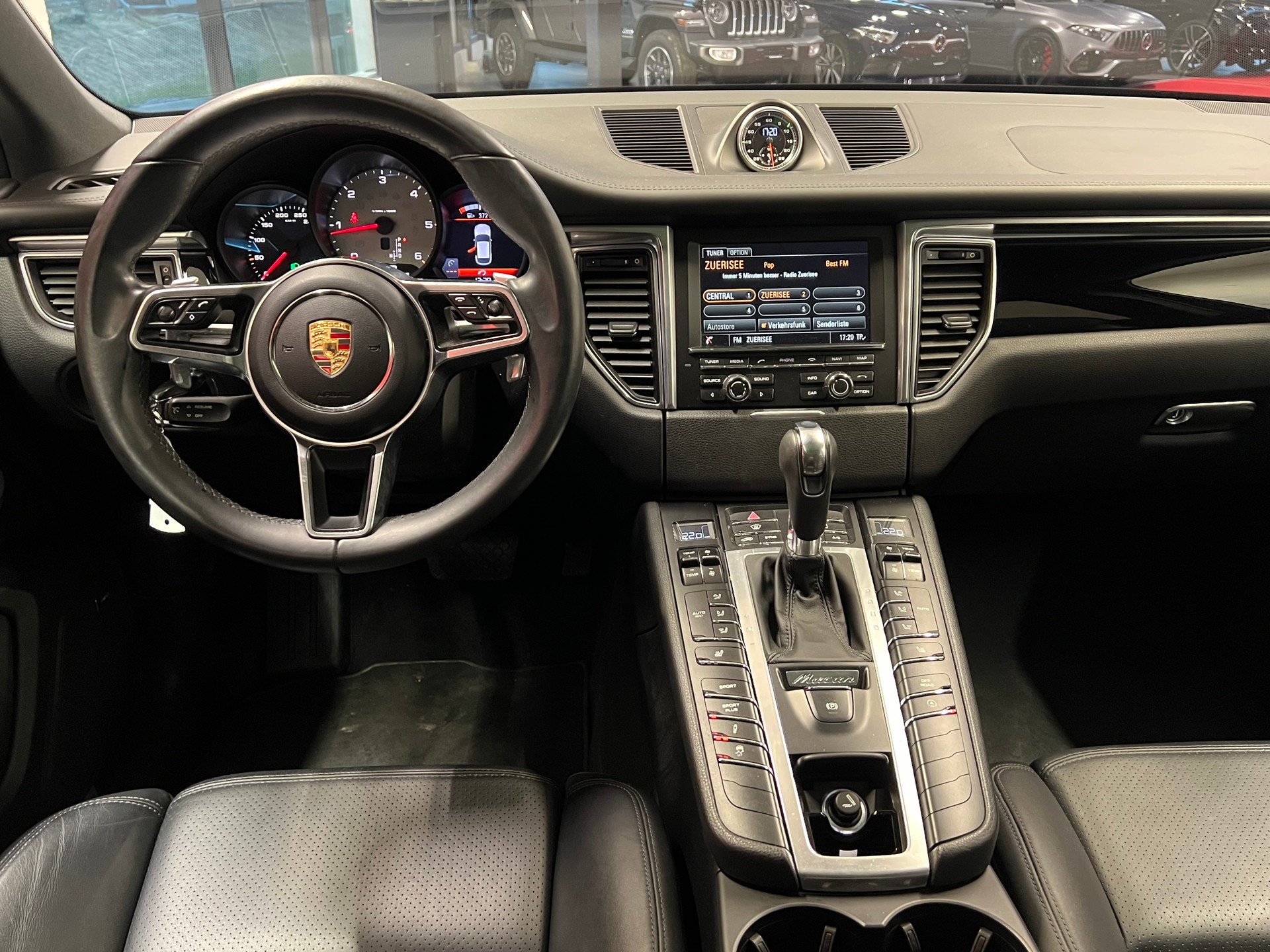 PORSCHE Macan S Diesel PDK-image-20