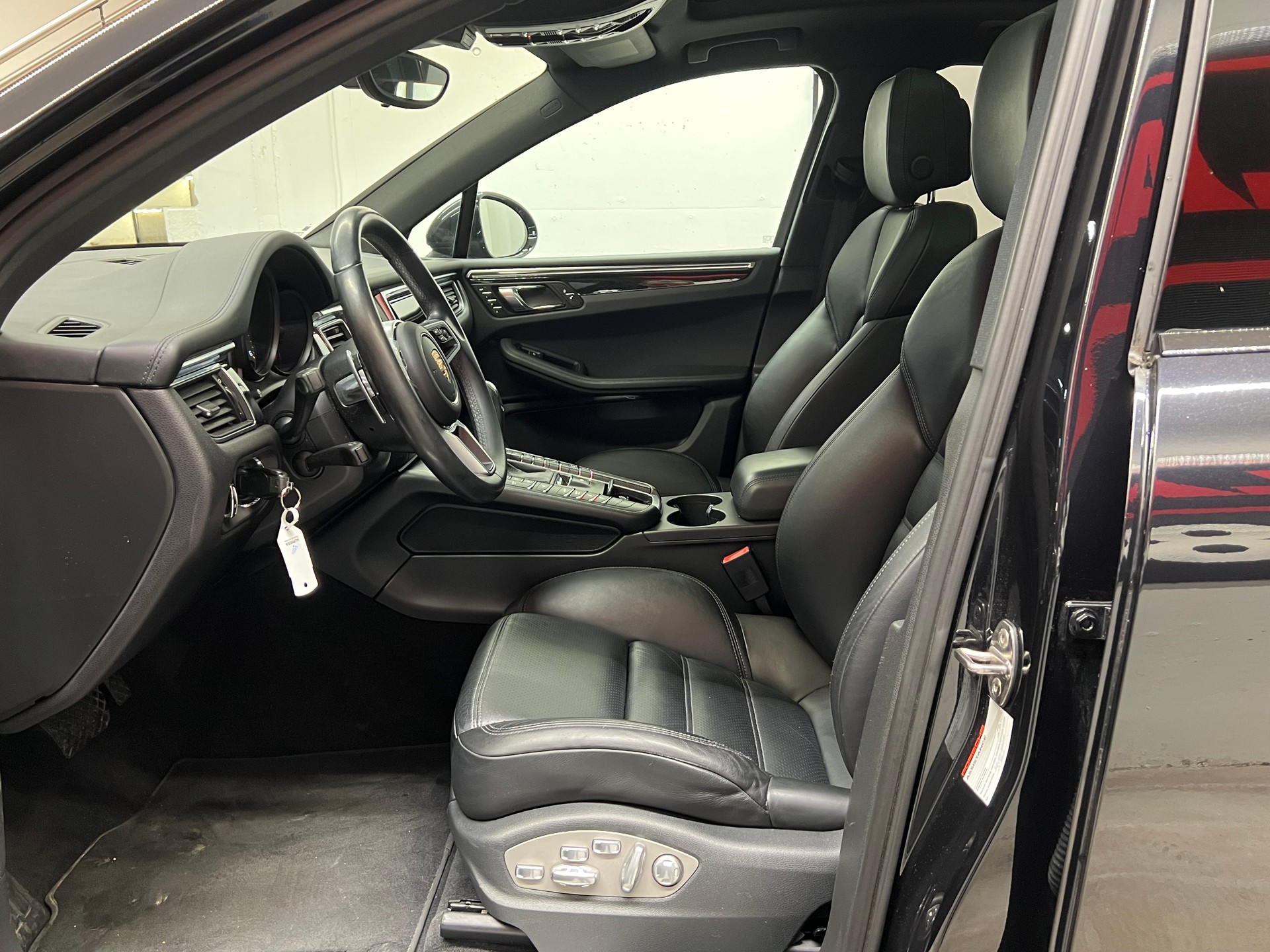 PORSCHE Macan S Diesel PDK-image-15
