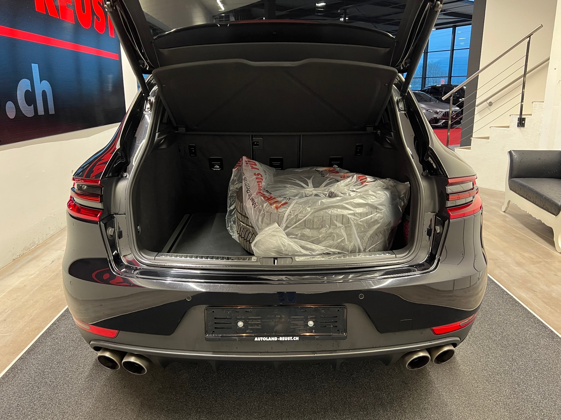 PORSCHE Macan S Diesel PDK-image-9