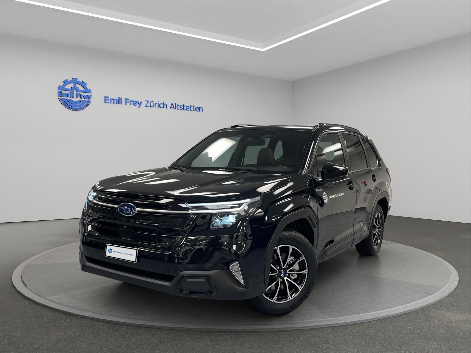 SUBARU Forester Station 2.0i e-Boxer Luxury