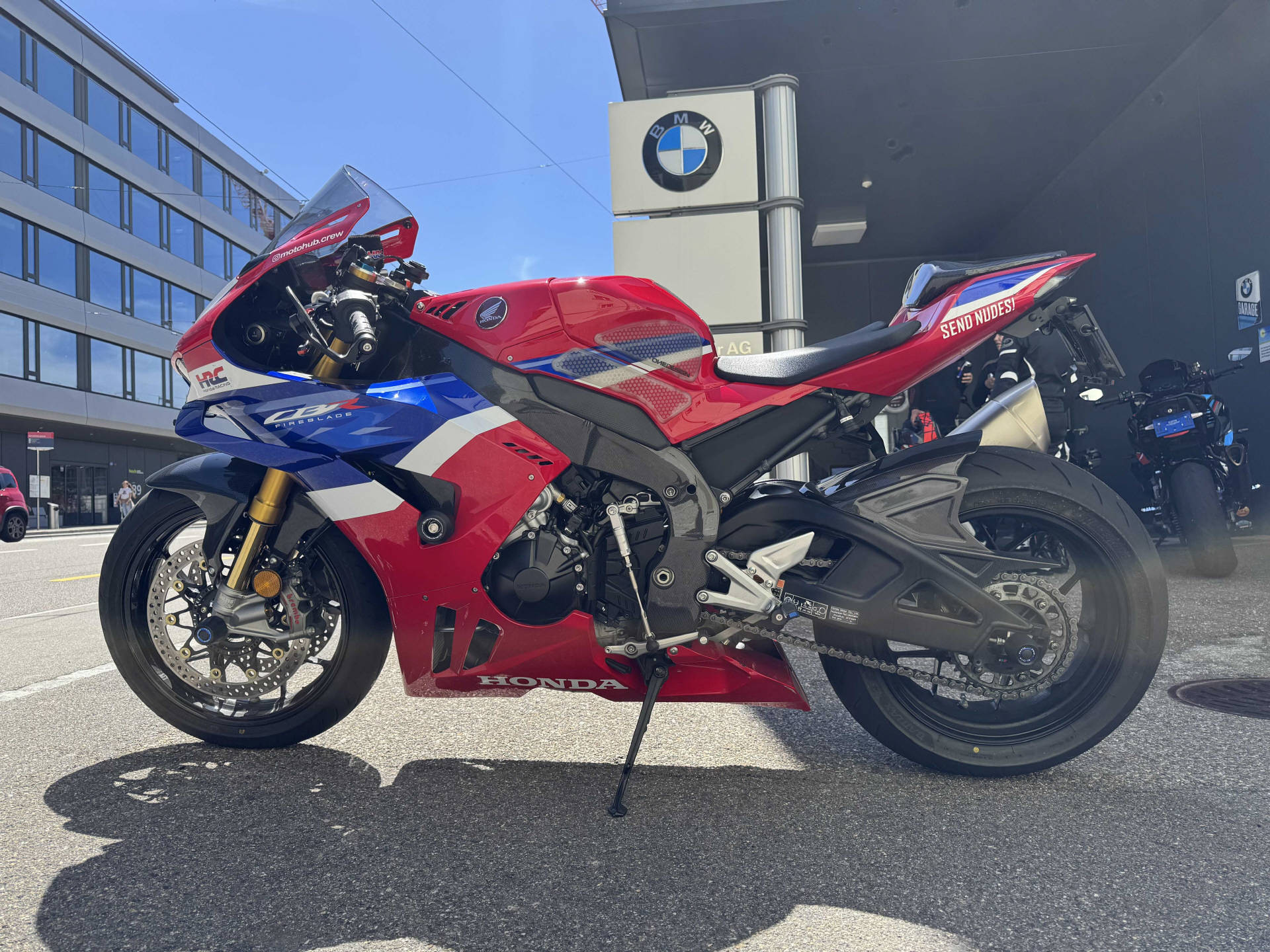 HONDA CBR 1000 RR-R Fireblade SP-image-4