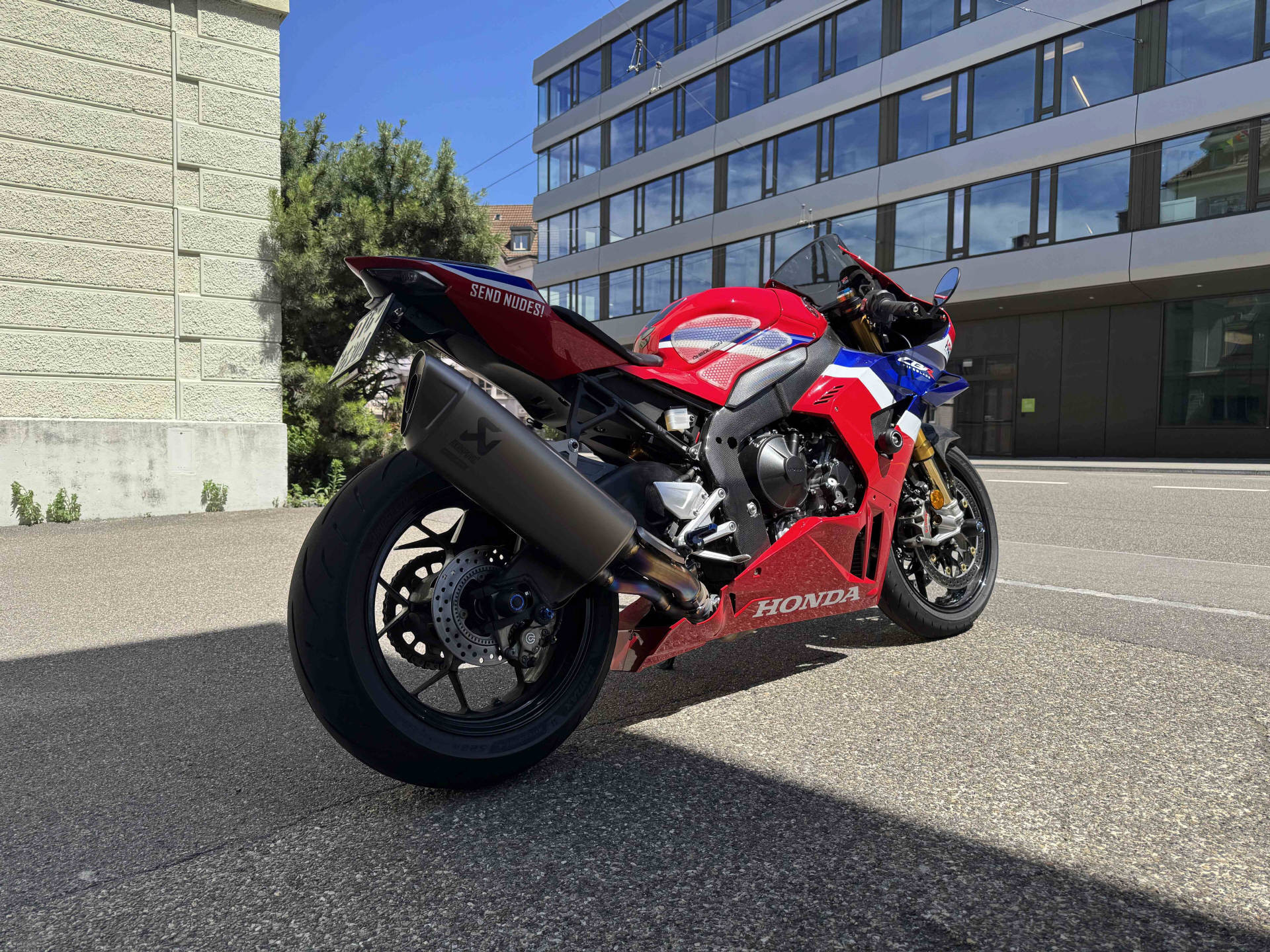 HONDA CBR 1000 RR-R Fireblade SP-showroom-element-2