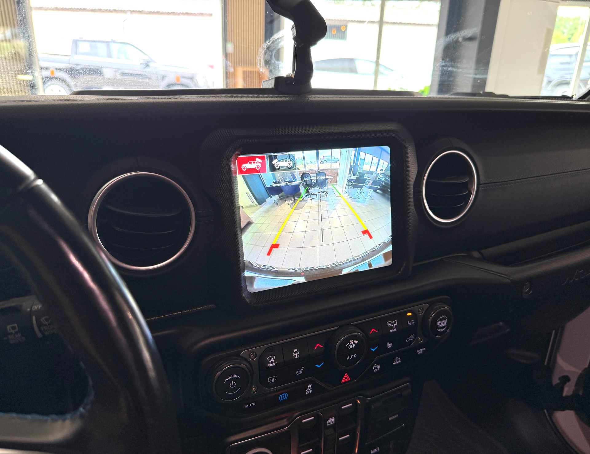 JEEP Wrangler 2.0 PHEV Unlimited Rubicon Automatic Soft Top-image-20
