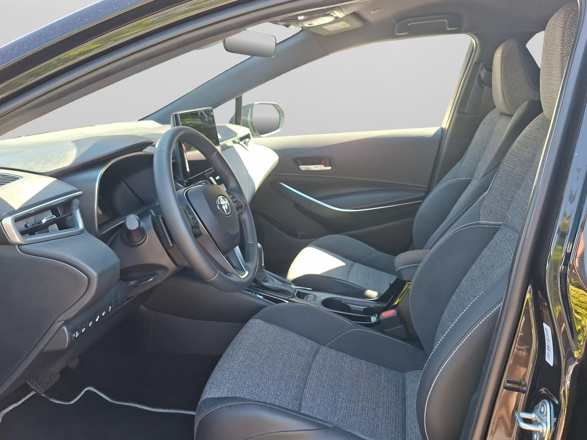 TOYOTA Corolla Touring Sports 2.0 HSD Trend-image-8