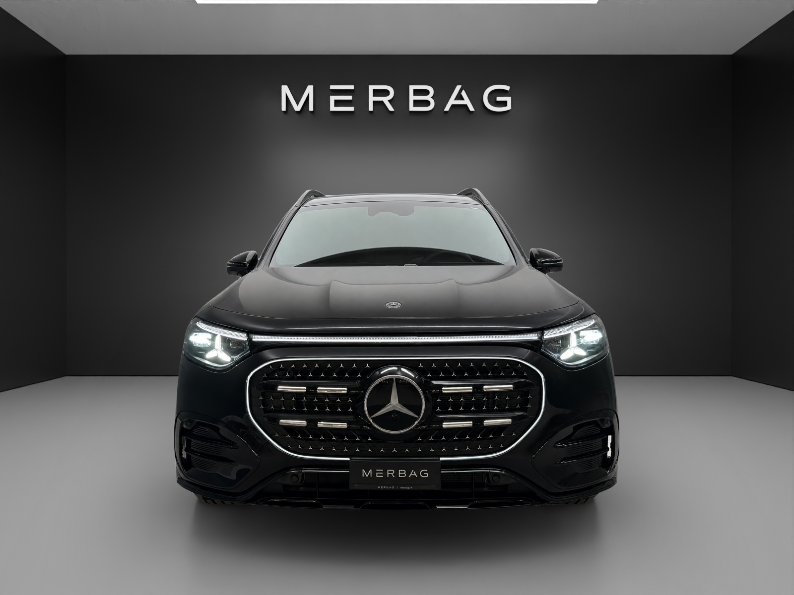 MERCEDES-BENZ GLB 220 4MATIC-image-1