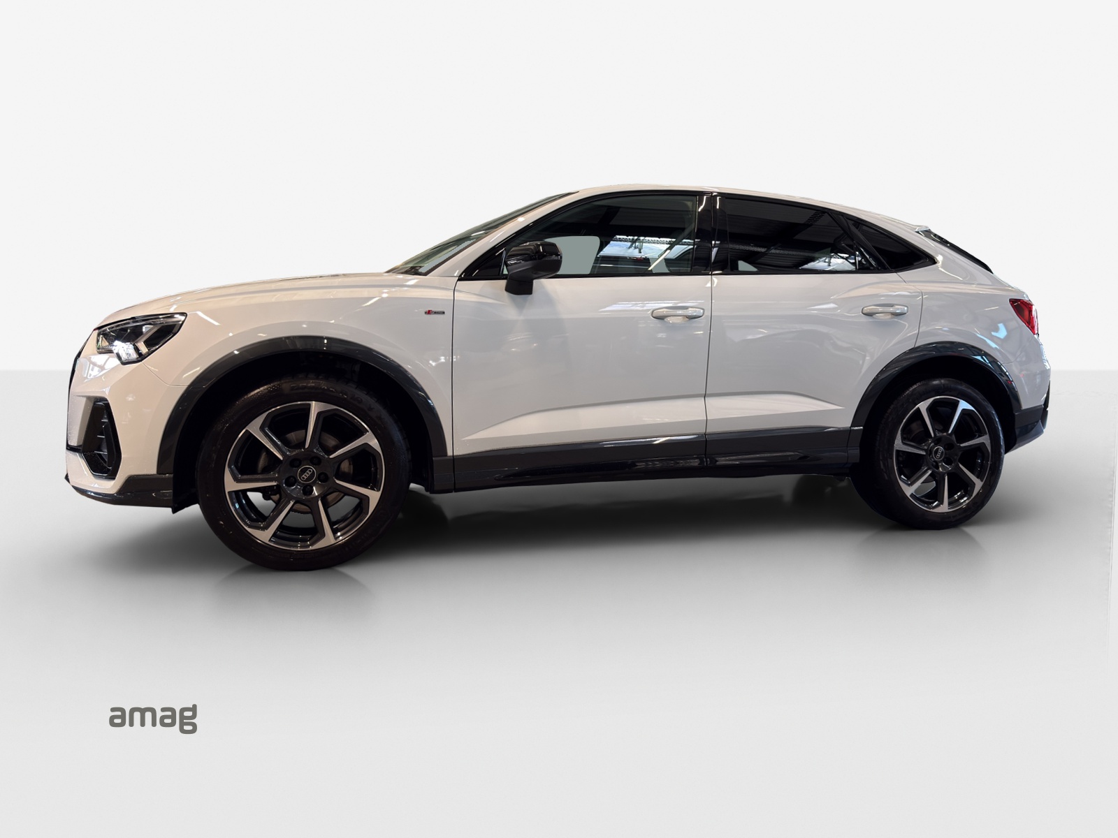 AUDI Q3 Sportback 35 TDI S line quattro S-tronic-showroom-element-2