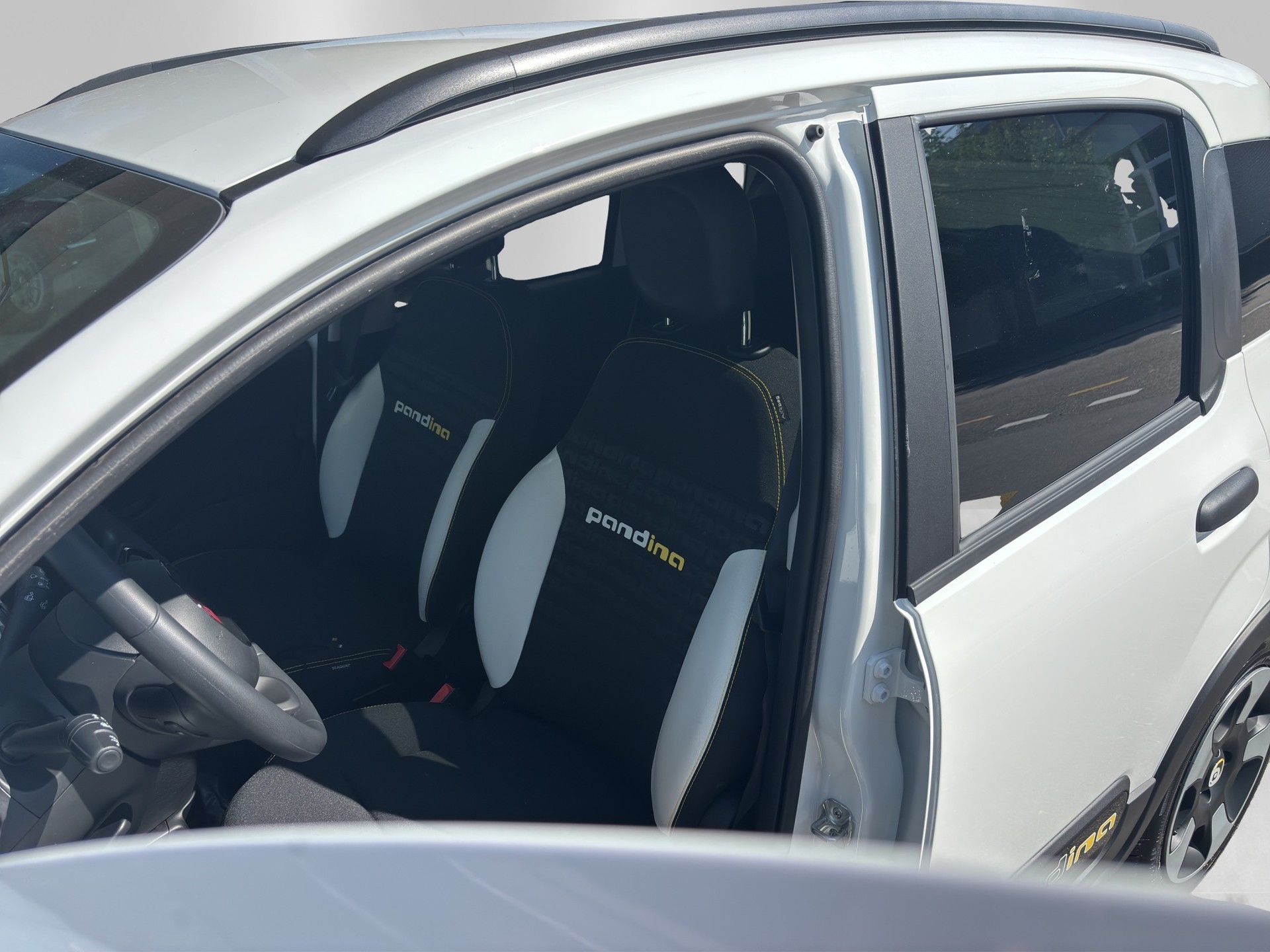 FIAT Pandina 1.0 MHEV Cross-image-8