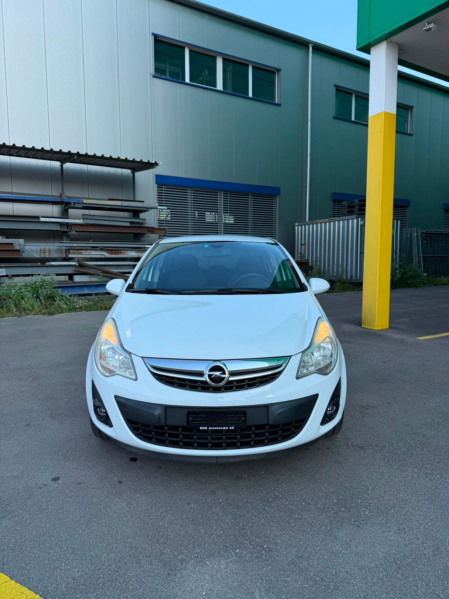 OPEL Corsa 1.4 TP Active Edition Automatic-image-1