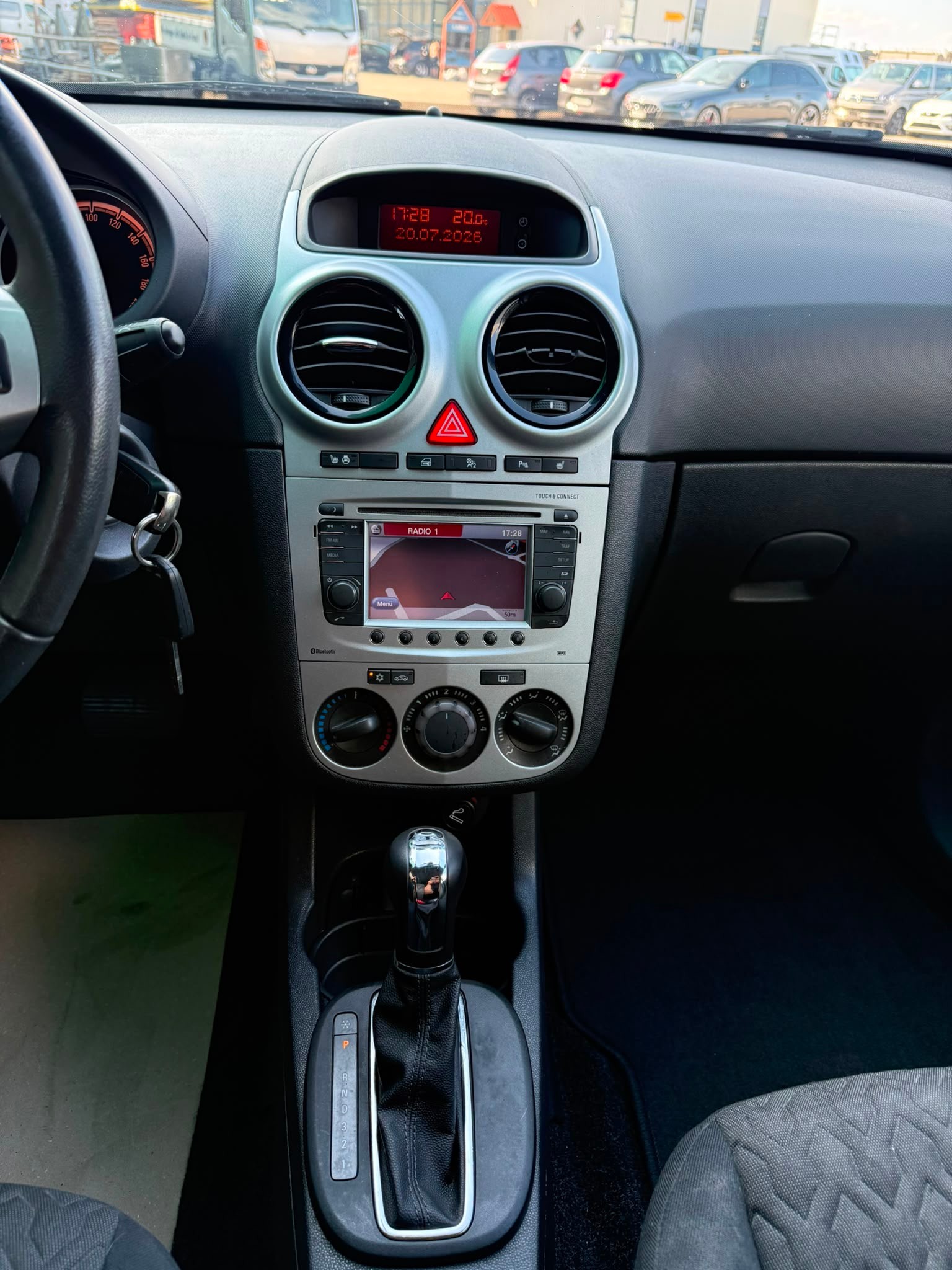 OPEL Corsa 1.4 TP Active Edition Automatic-image-9