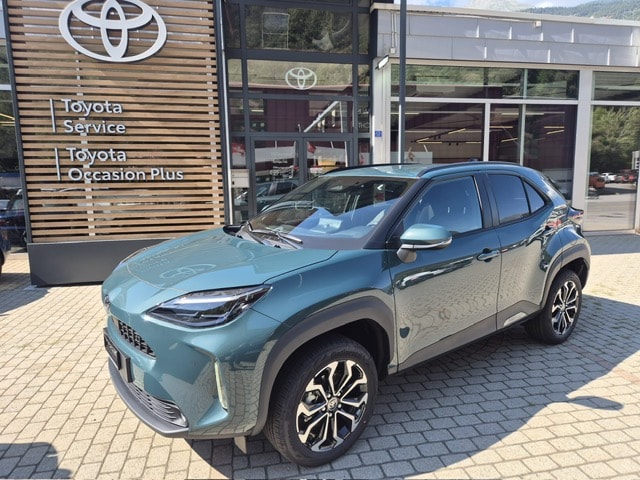 TOYOTA Yaris Cross 1.5 VVT-i HSD Trend AWD-i