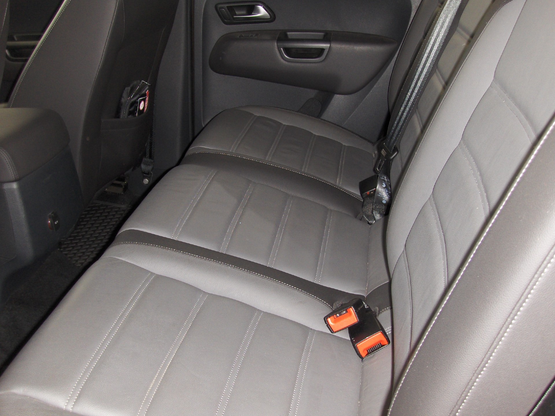 VW Amarok 3.0TDI Highline 4Motion Automatic-image-5